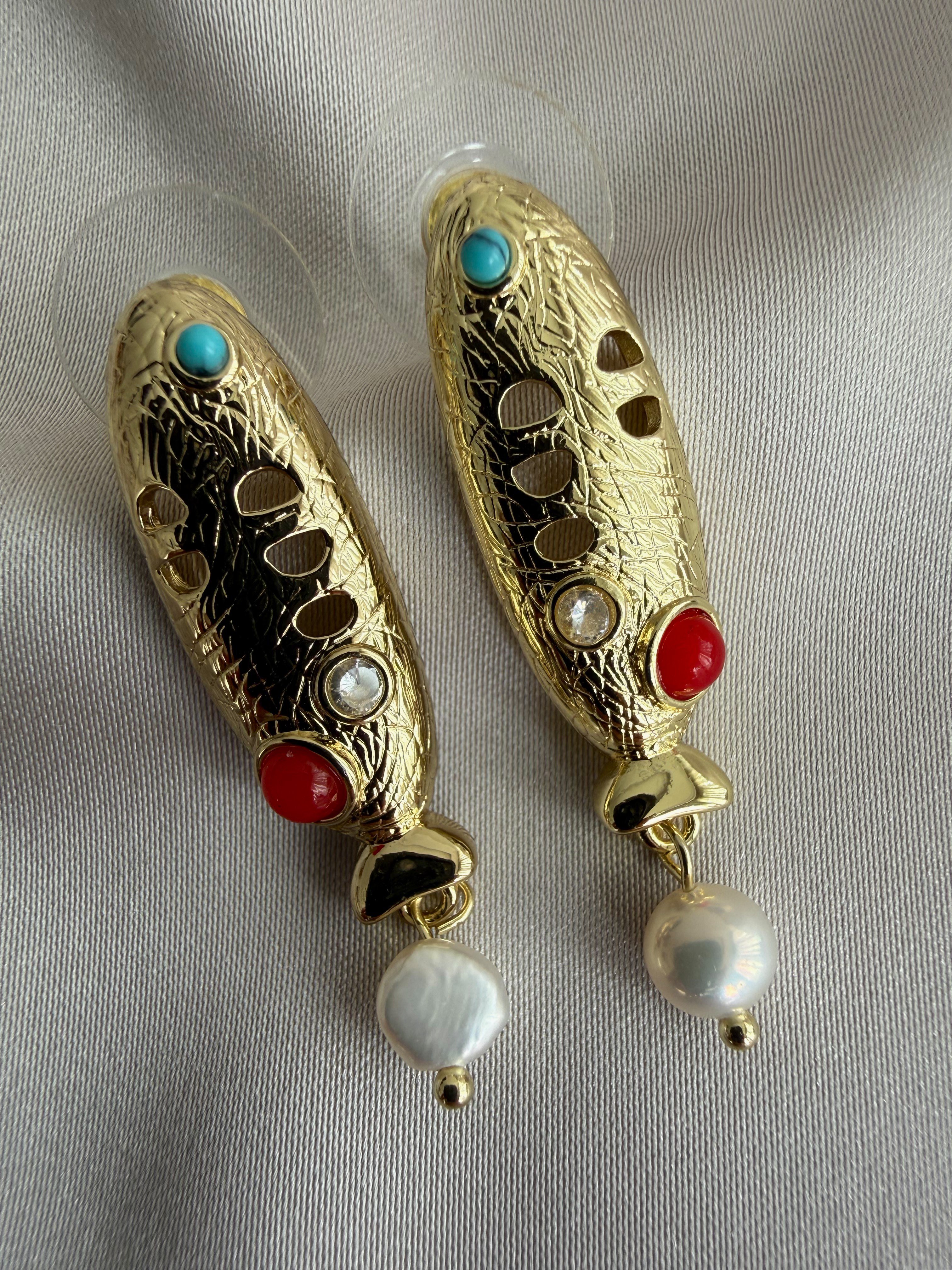 14K Özel Seri Balık Küpe