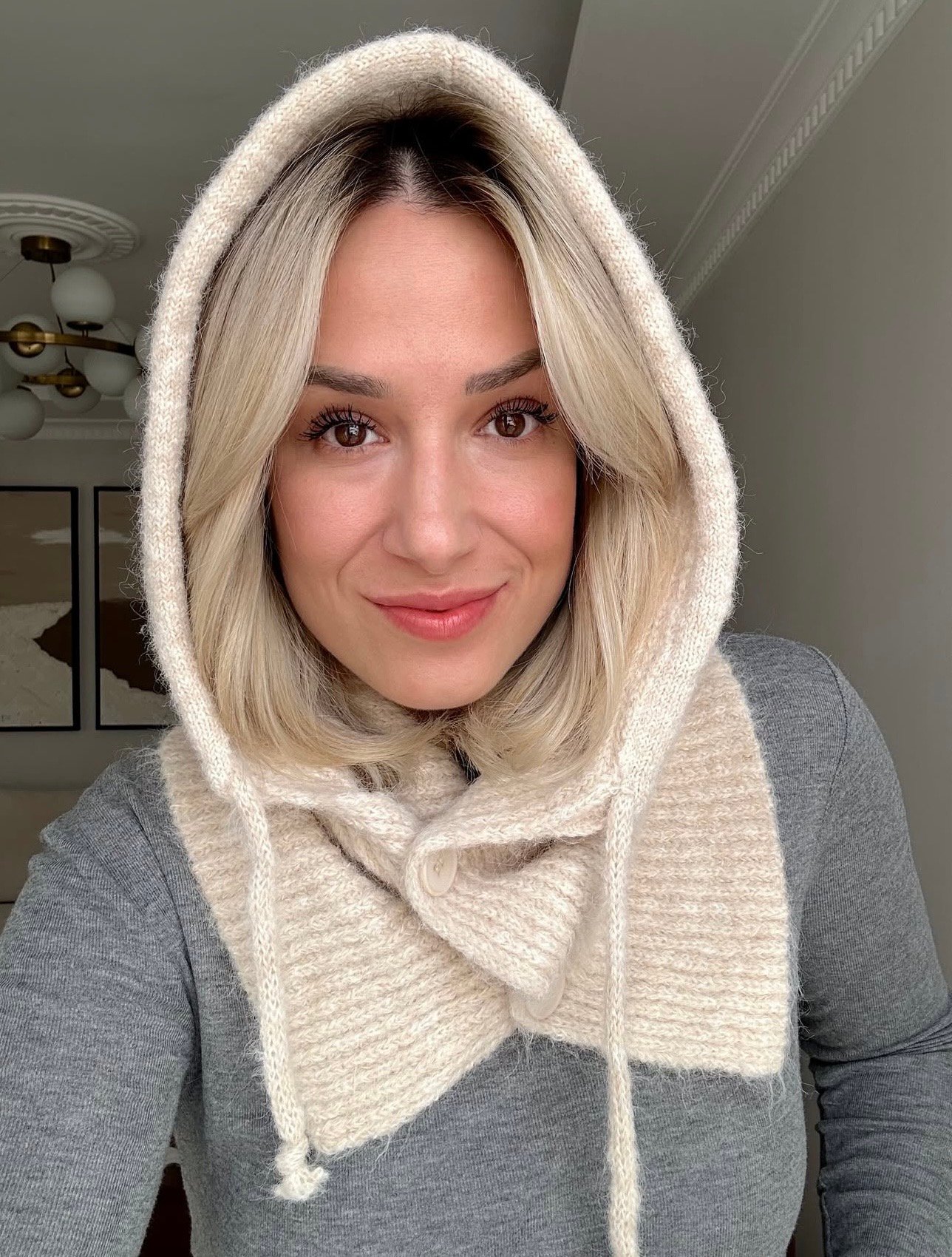 Krem Düğmeli Balaclava
