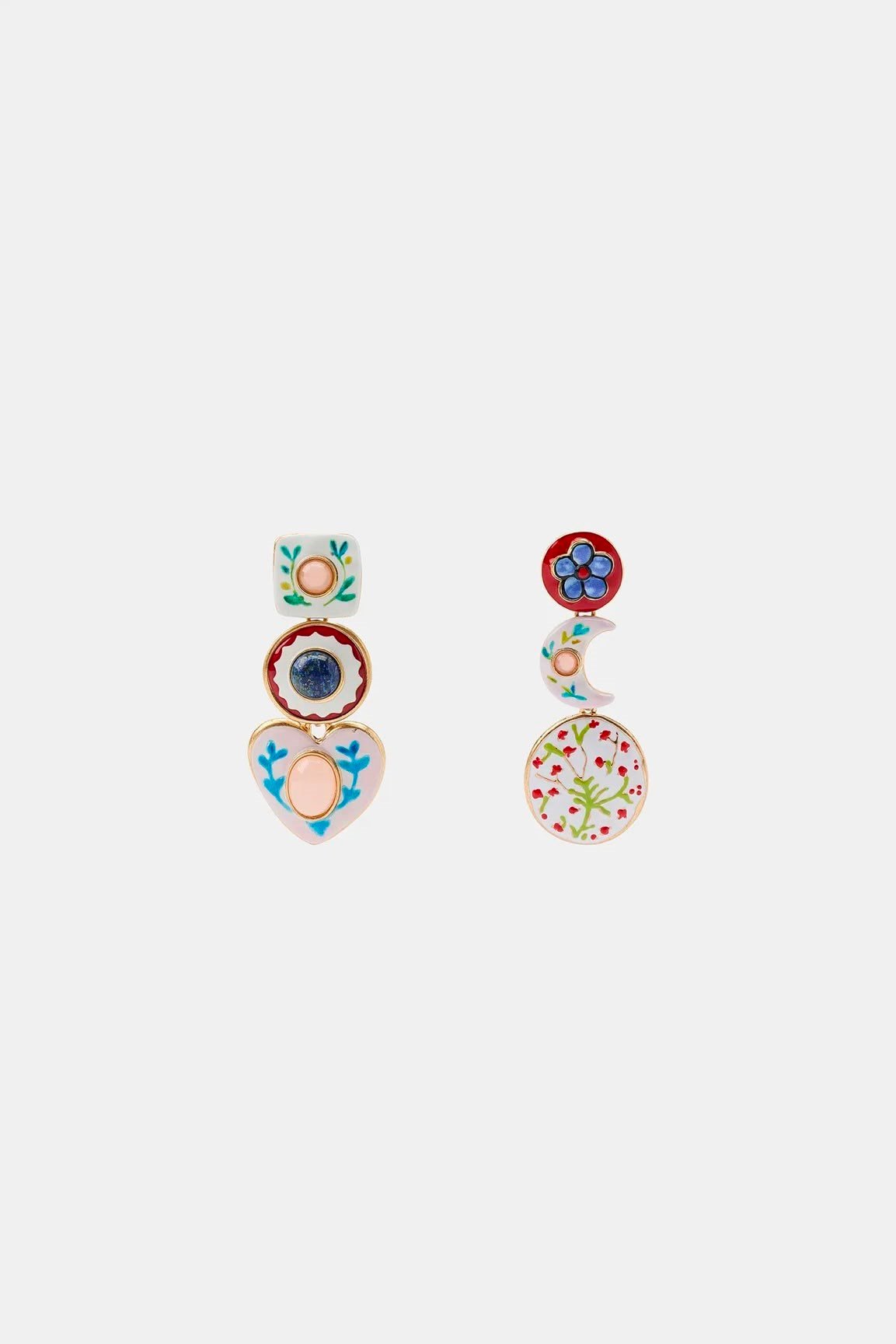 Marka Model  Çiçek Küpe