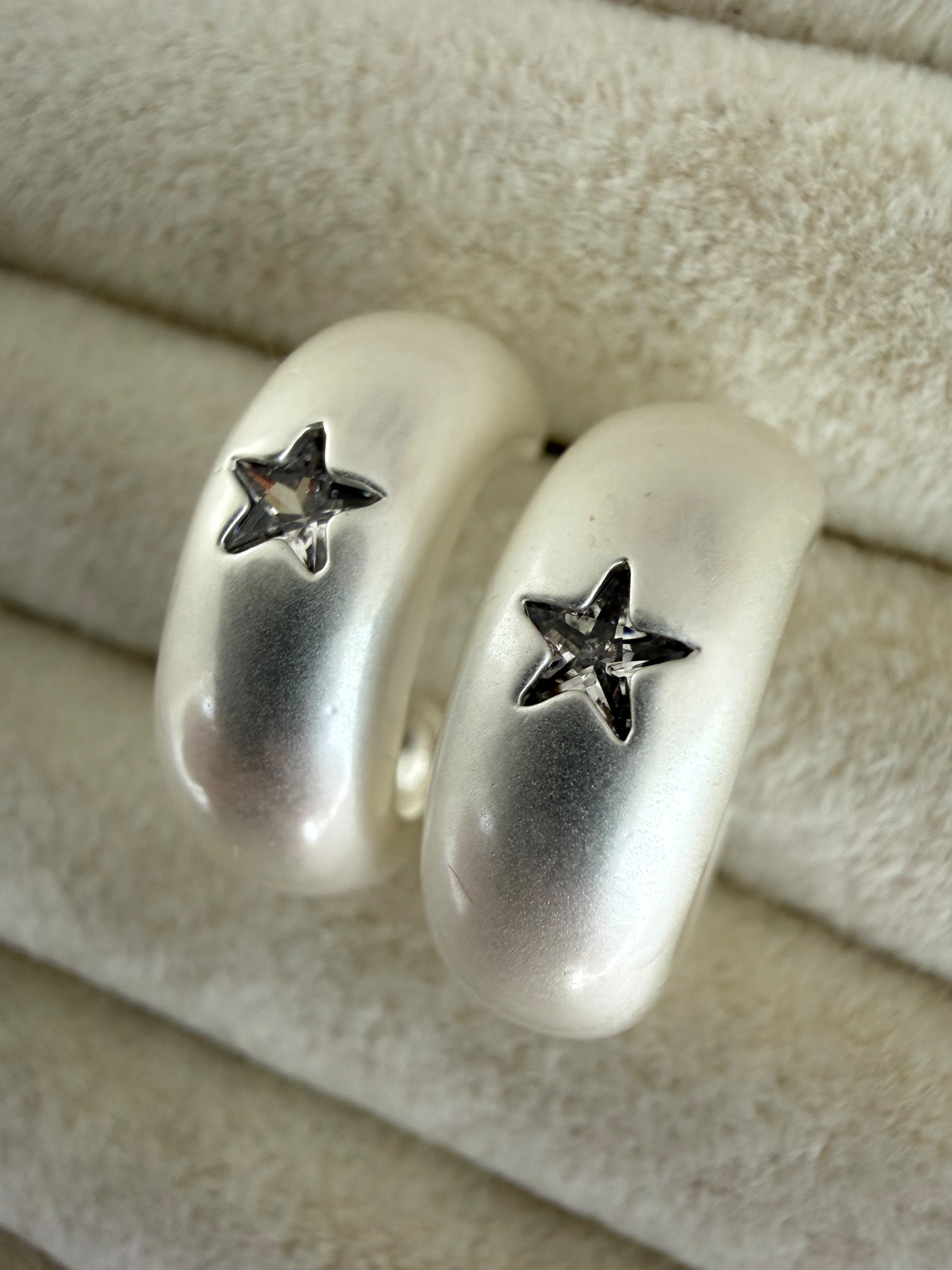 Mat Yıldız Taşlı Halka Küpe(Silver)