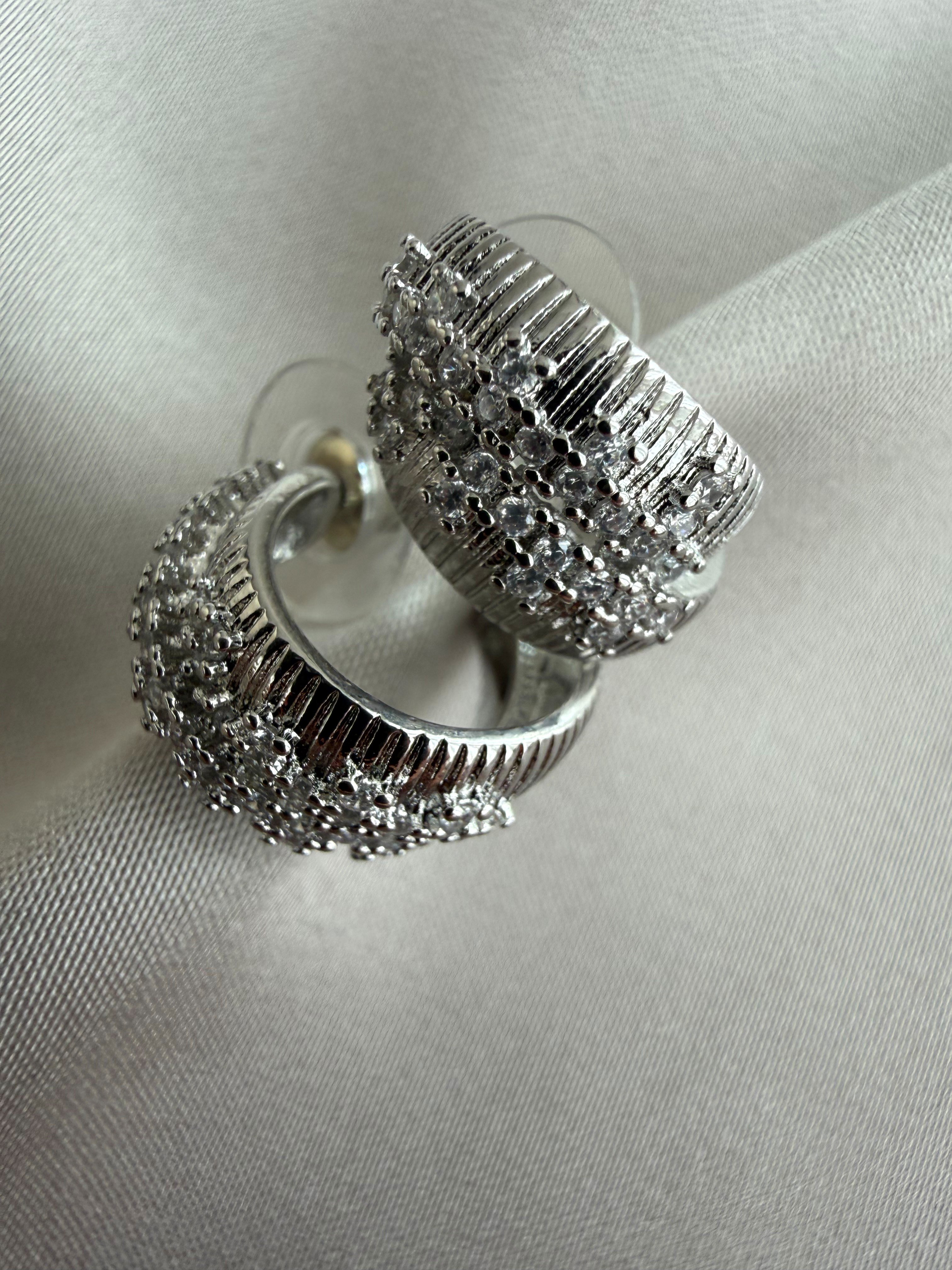 Zirkon Taşlı Küpe(Silver)