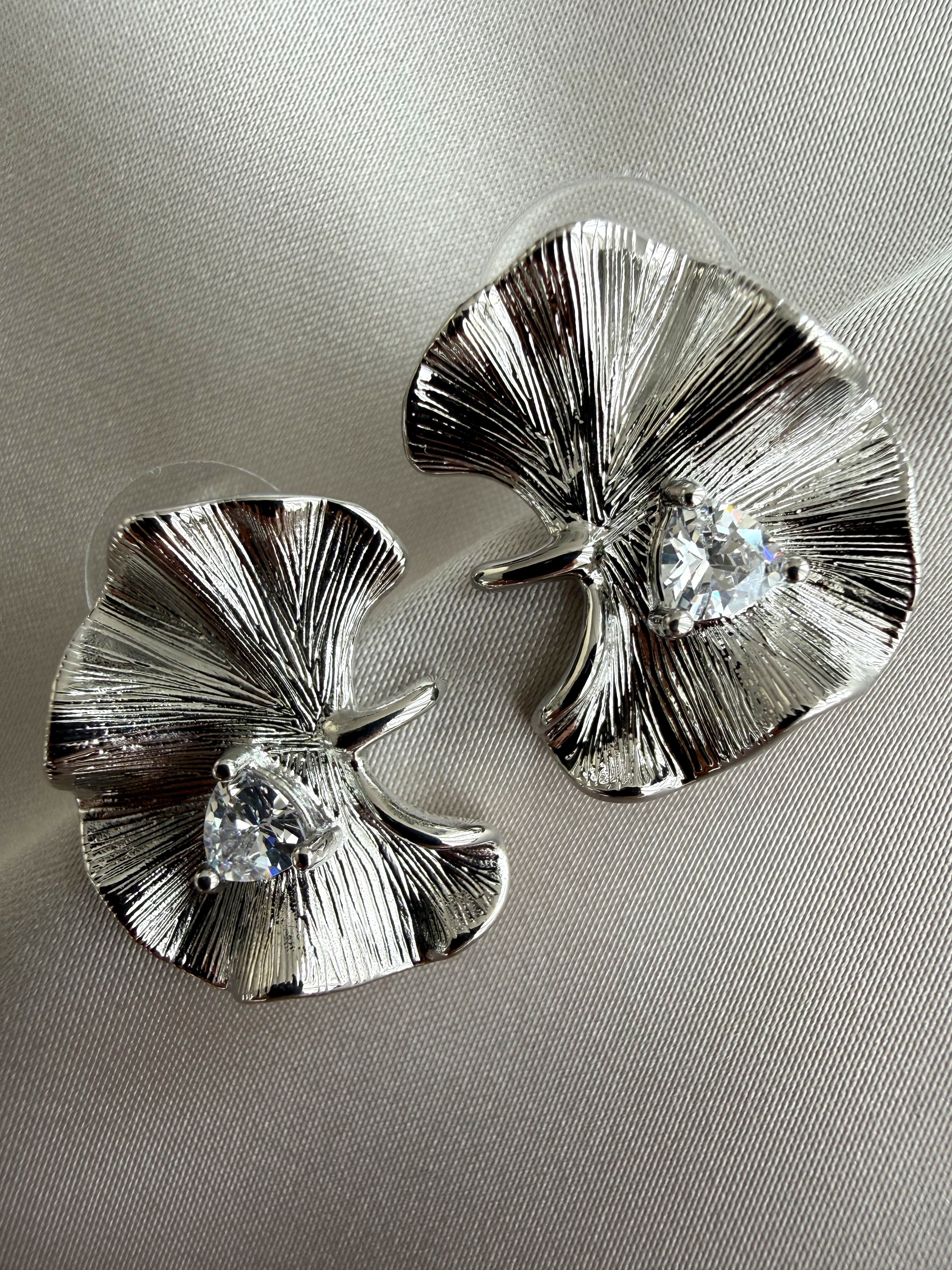 Zirkon Yaprak Küpe(Silver)