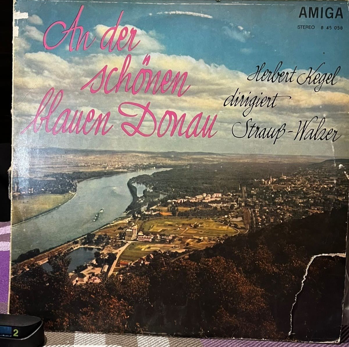An der schönen blauen Donau - Herbert Kegel dirigiert Strauß-Walzer (AMIGA - 8 45 058)