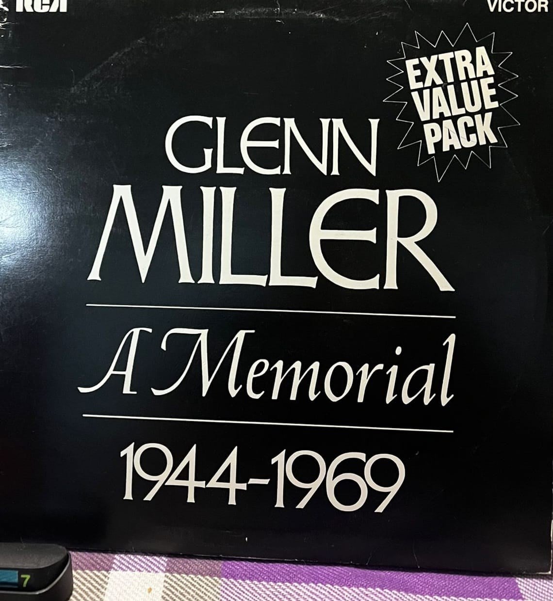 Glenn Miller And His Orchestra - A Memorial 1944-1969 (2 LP) - RCA Victor