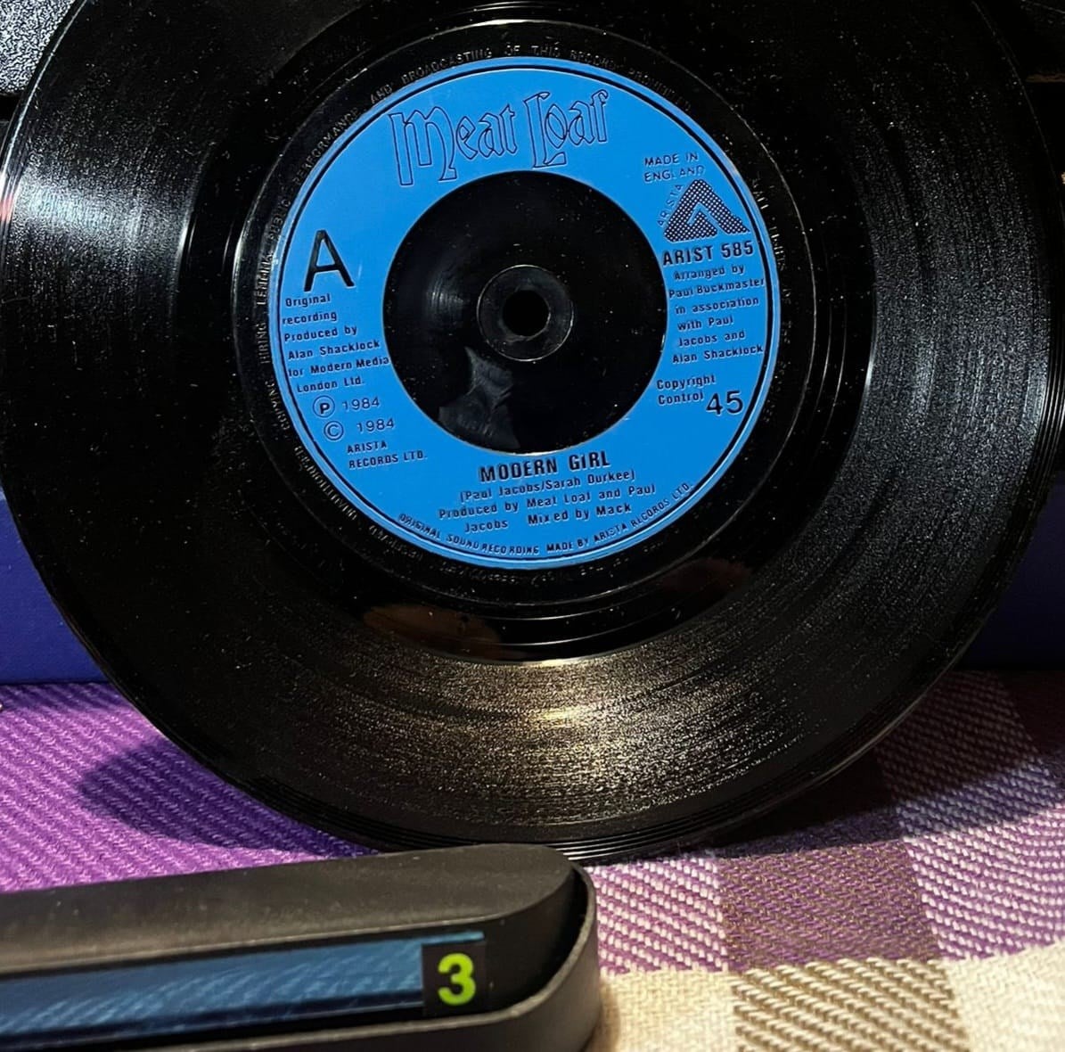 Meat Loaf - Modern Girl / Take A Number 7