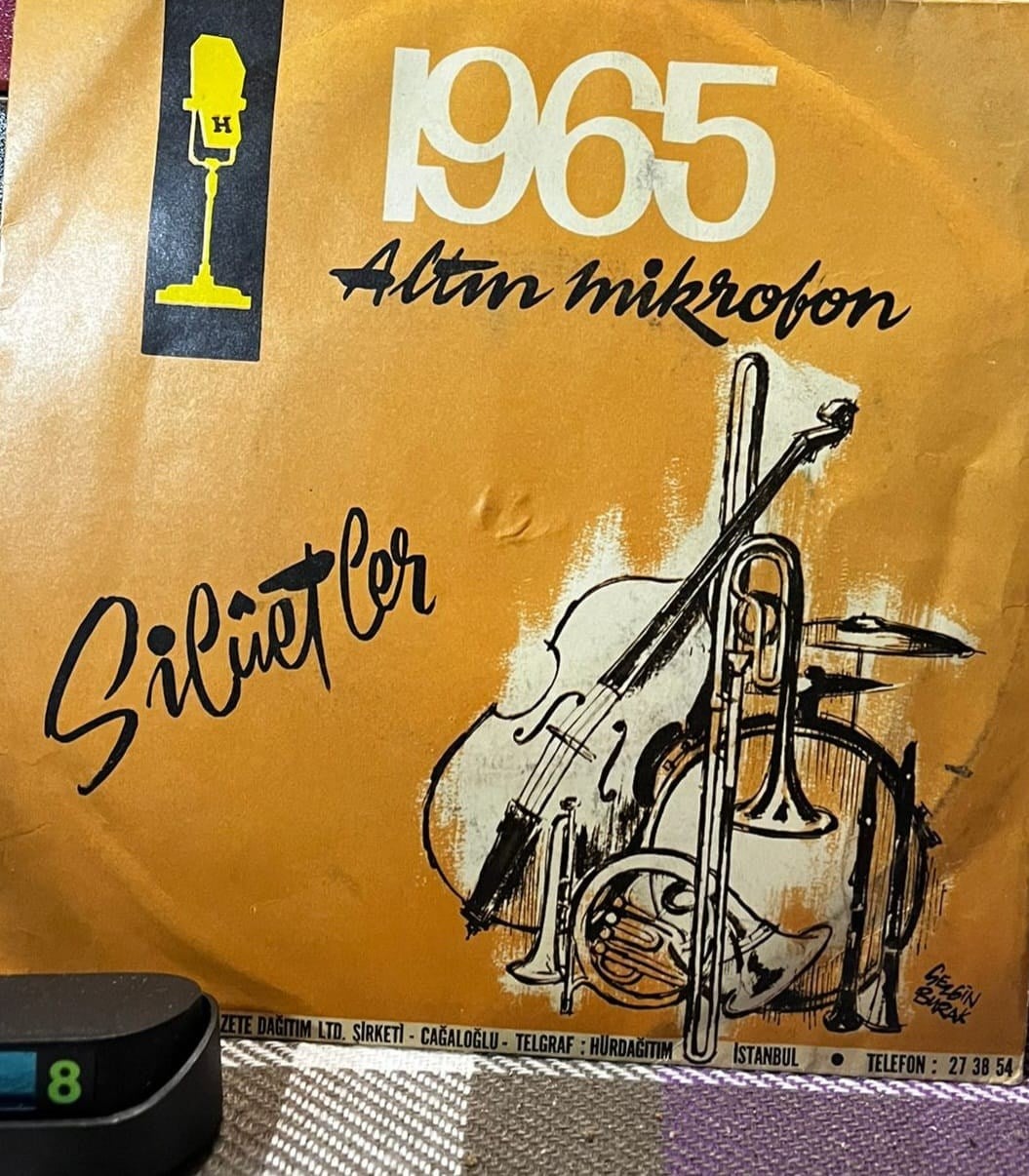 Silüetler - Sis / Kaşık Havası (1965 Altın Mikrofon) 45'lik Orijinal Plak