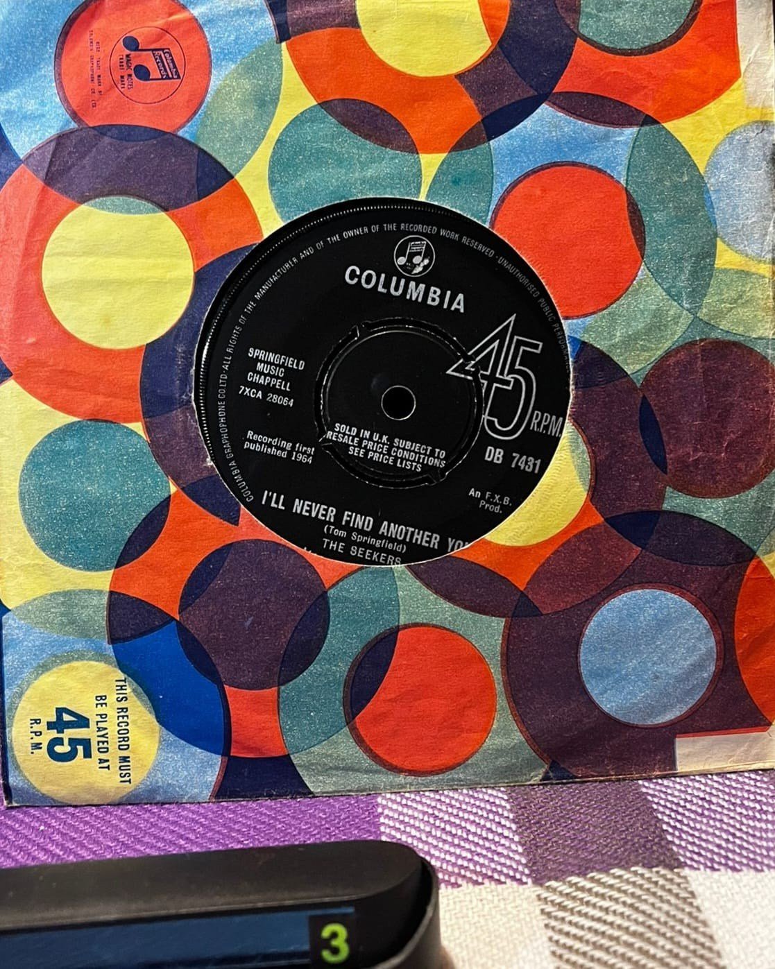 The Seekers - I'll Never Find Another You / Open Up Them Pearly Gates 7