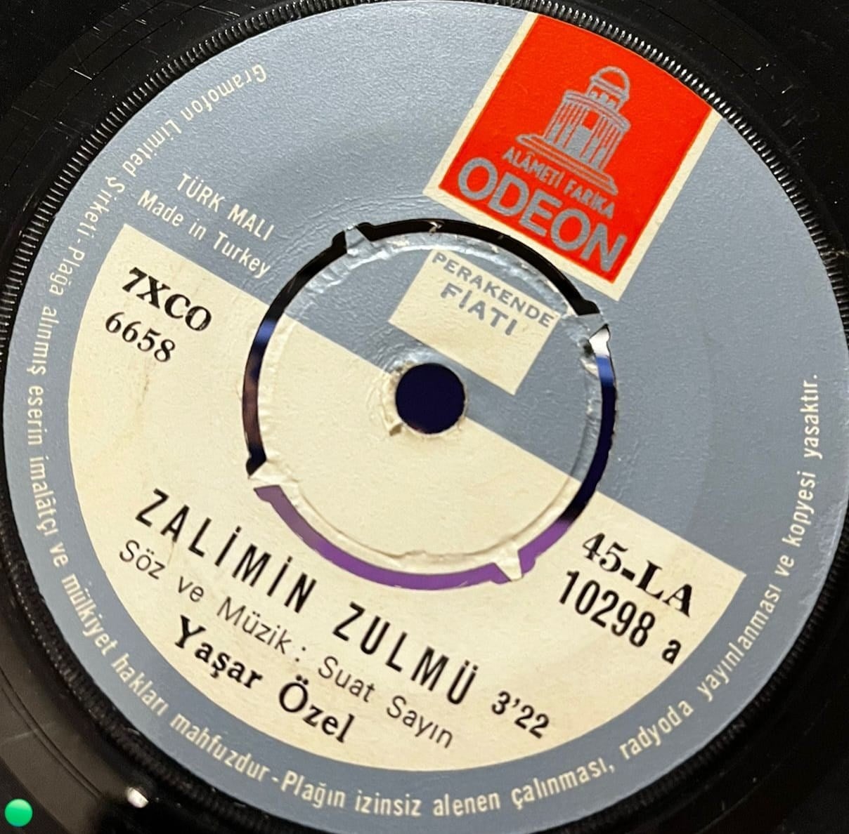 Yaşar Özel - Zalimin Zulmü / Bir Zamanlar Bir Yar Vardı (Odeon - 45'lik)