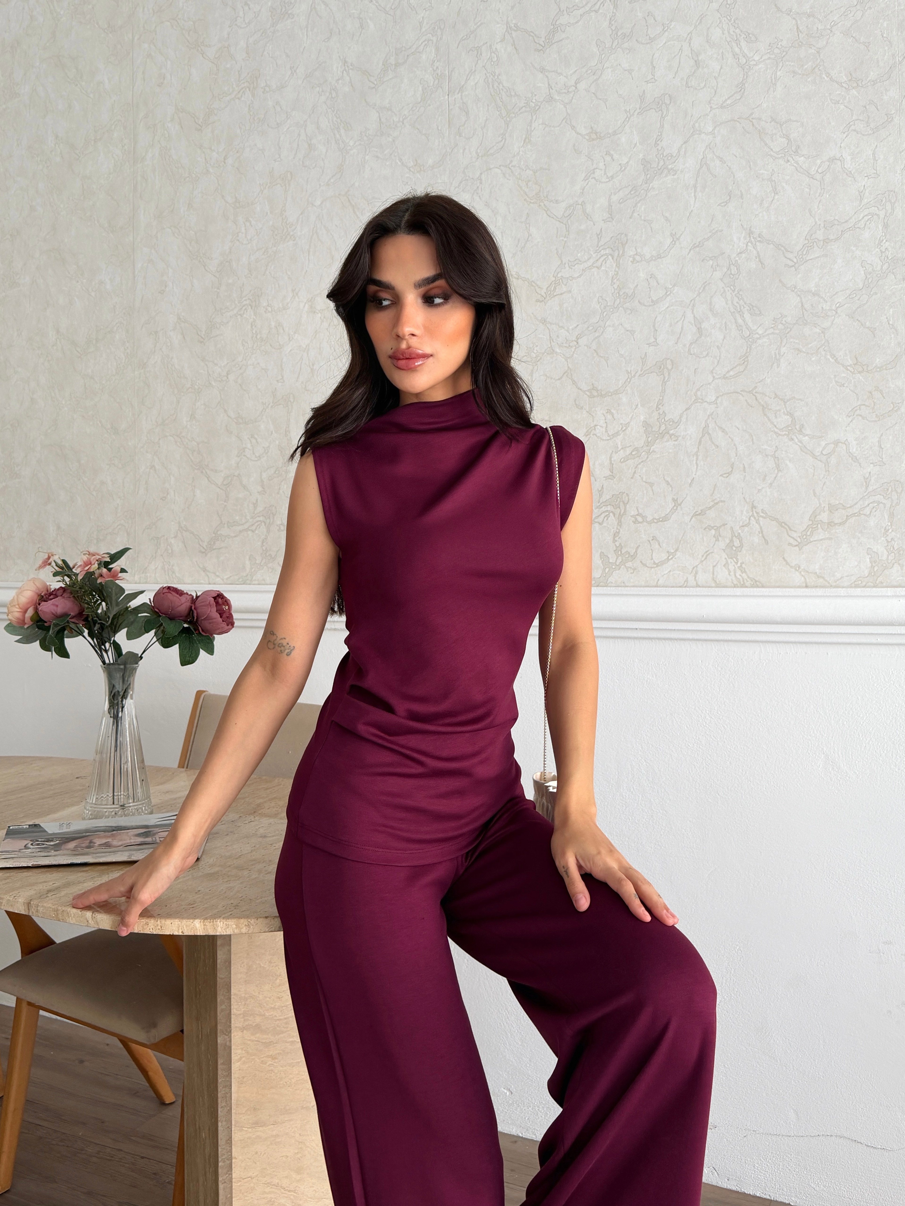 26KT0690A-B KADIN ÖRME OMUZ VE BEL PİLE DETAYLI BLUZ&PANTOLON TAKIM 