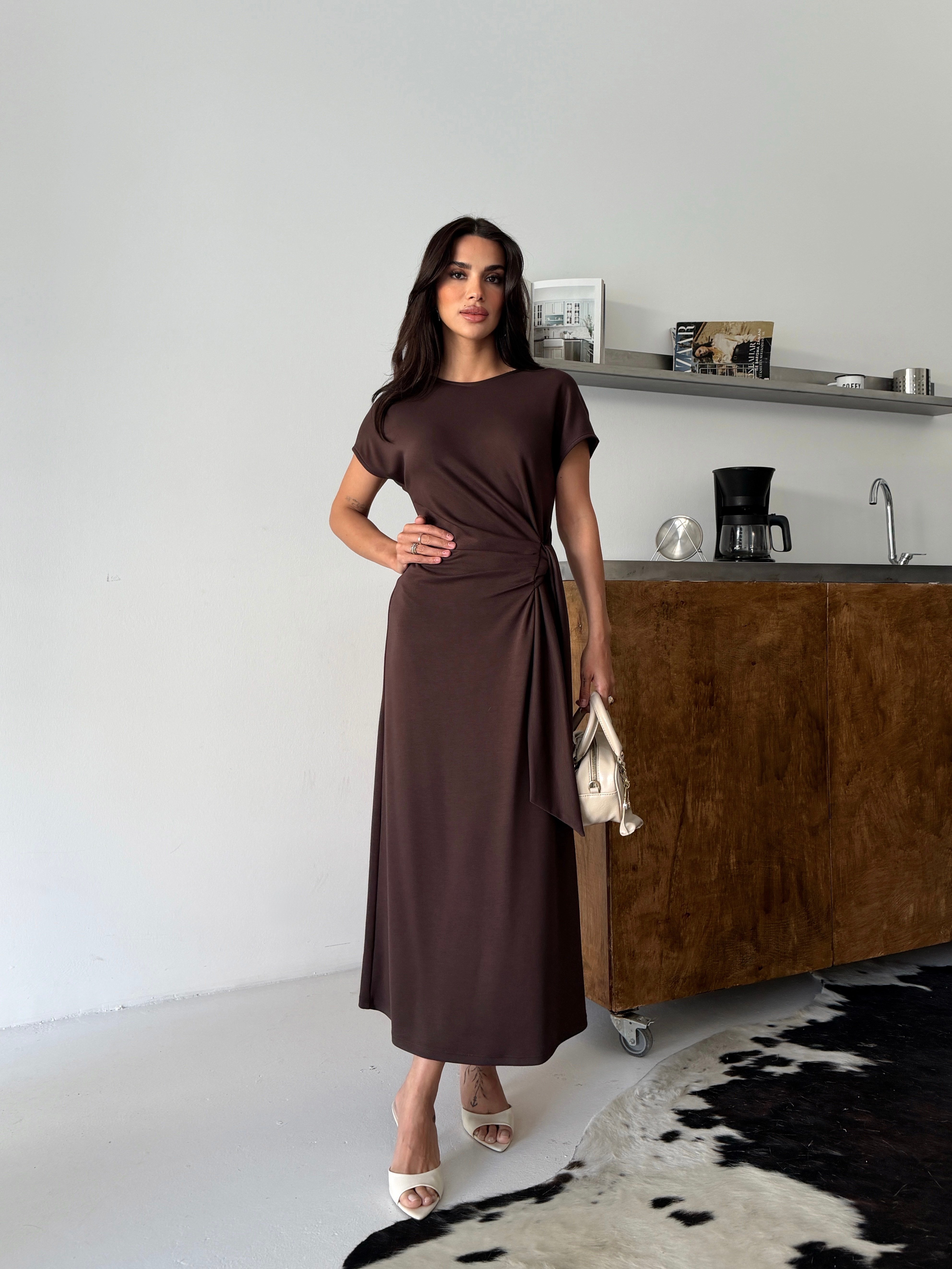 26Y5319 YAN BAĞLAMALI ÖRME ELBİSE