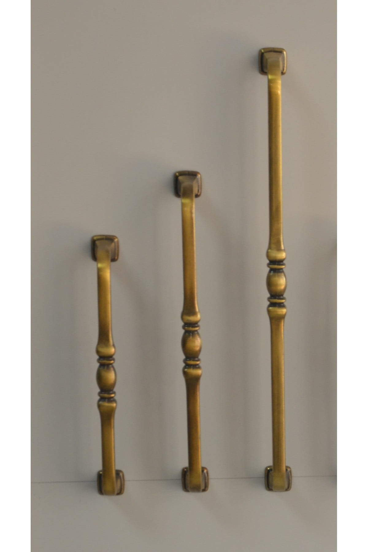 Mobilya Kulpu Şehzade 224 mm Antik Sarı