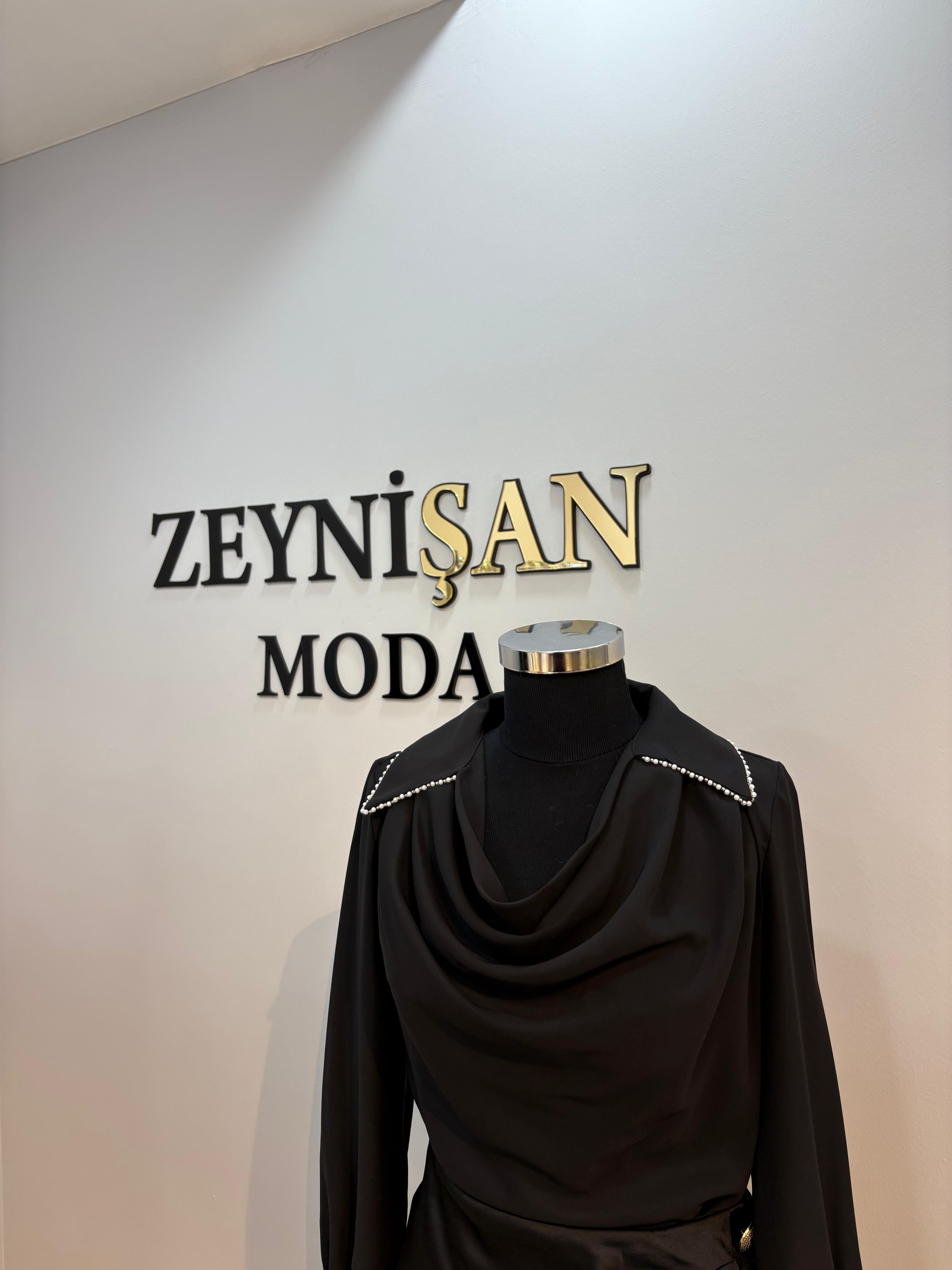 İNCİ YAKALI DEGAJE BLUZ