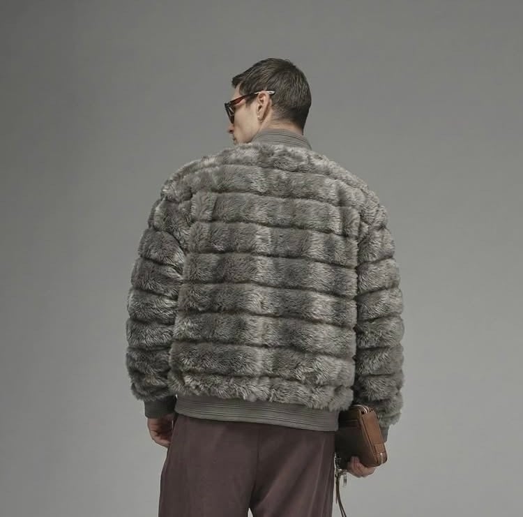 KING BRICH 221 PELUS MONT