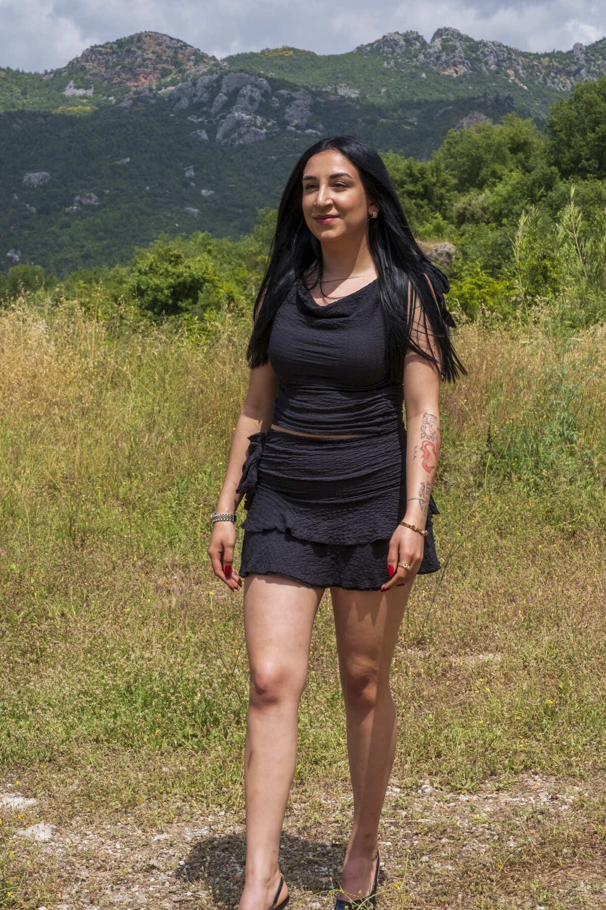 Etekli İkili Siyah Takım