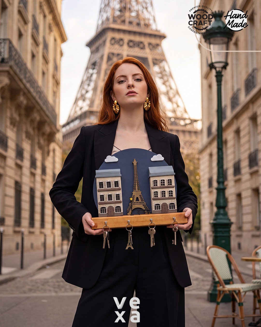 Paris Eyfel Kulesi Temalı Ahşap Anahtarlık Askısı – 35x35 cm