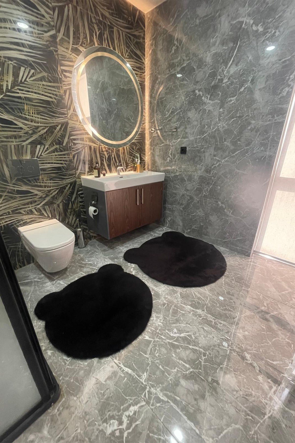 2li-sevimli-ayi-figurlu-post-banyo-tak-c49-3f.jpg