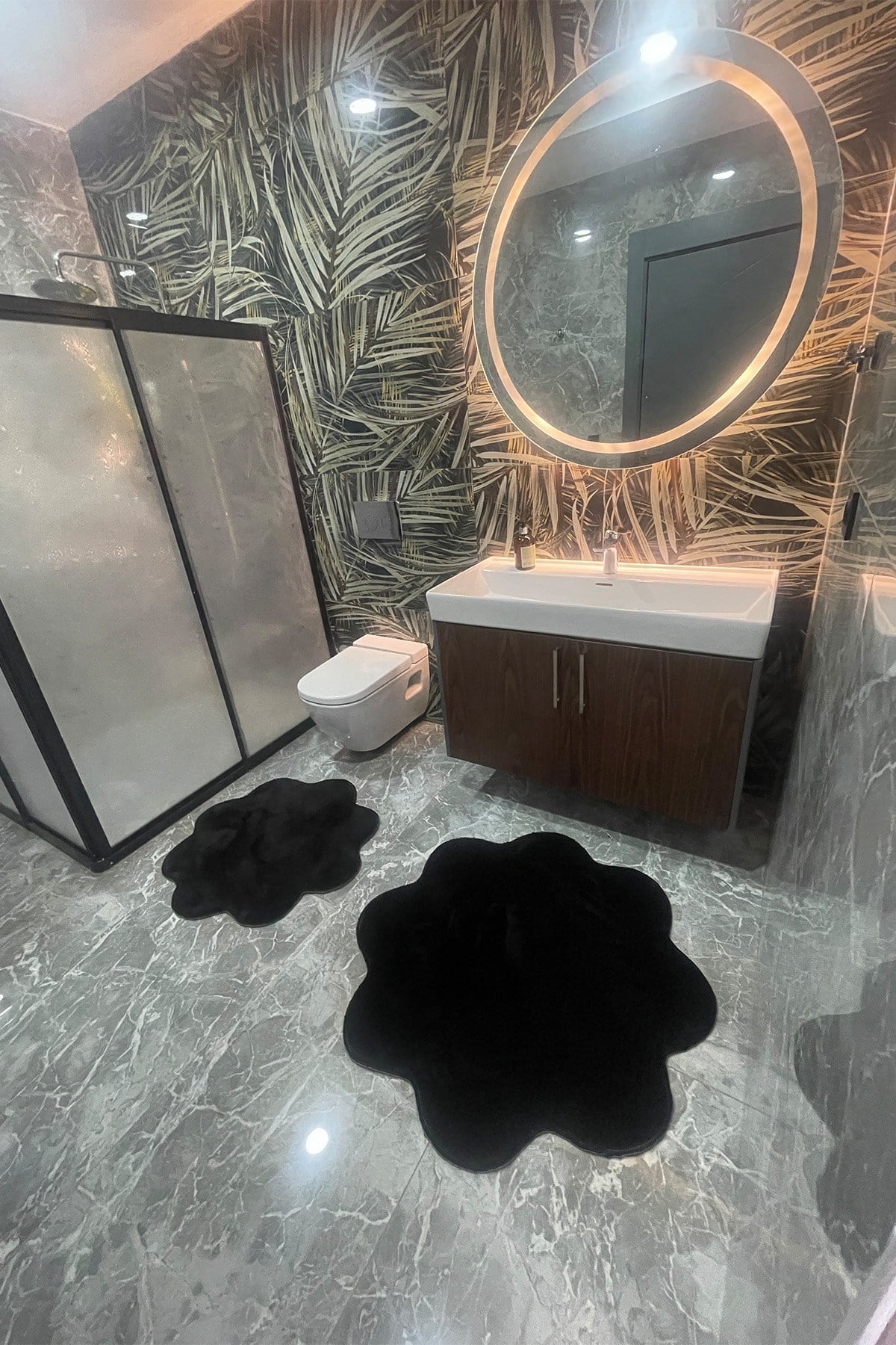 2li-siyah-banyo-halisi-pelus-post-hali-8-4b2a.jpg