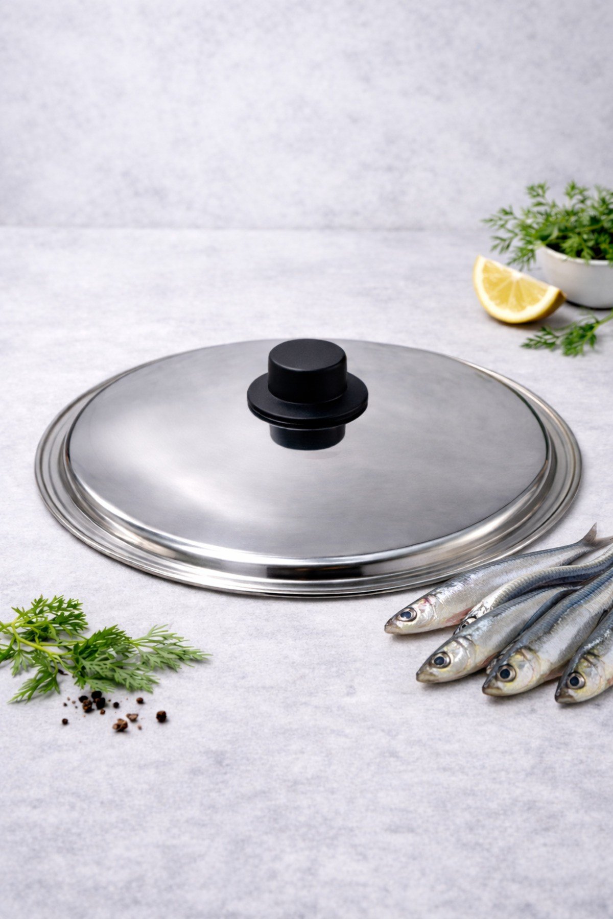 Çelik 28 Cm Balık Tavası Kapağı | 30 Cm Tavalarla Uyumlu | Paslanmaz Çelik Kapak | Isıya Dayanıklı