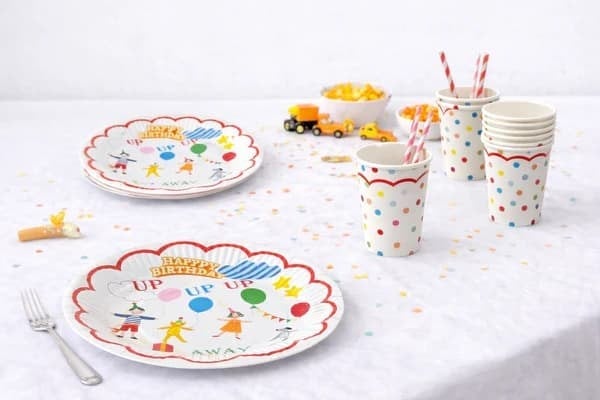 Neşeli Çocuklar Rengarenk Tabak Bardak Set 8 Li