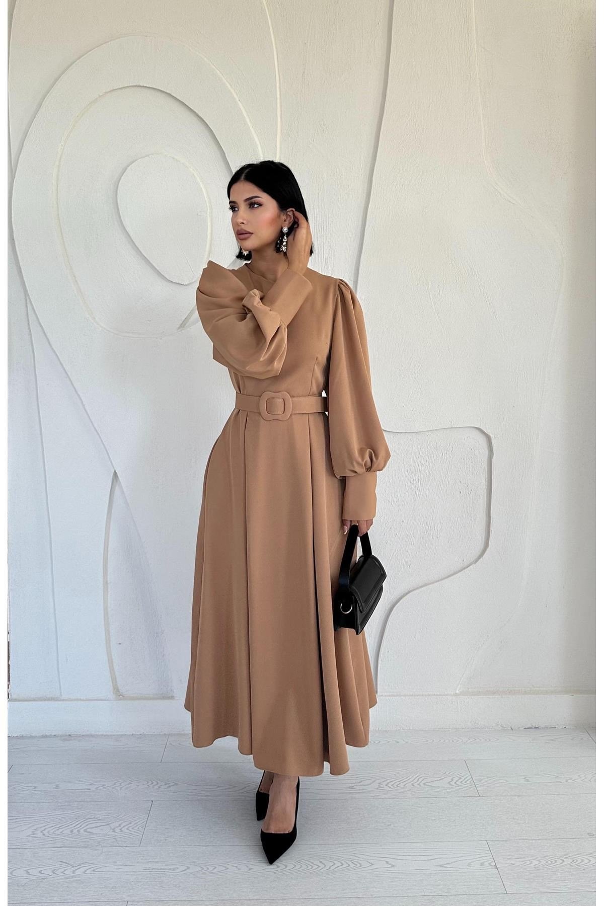 Camel Balon Kollu Kemerli Elbise