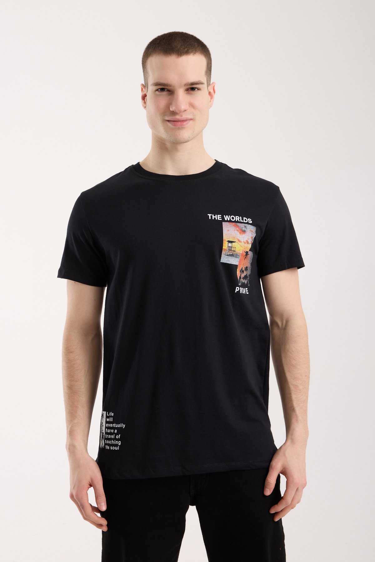 Urban Fotoğraf Baskılı Erkek T-Shirt – Streetwear Stil, Günlük Rahat Kalıp