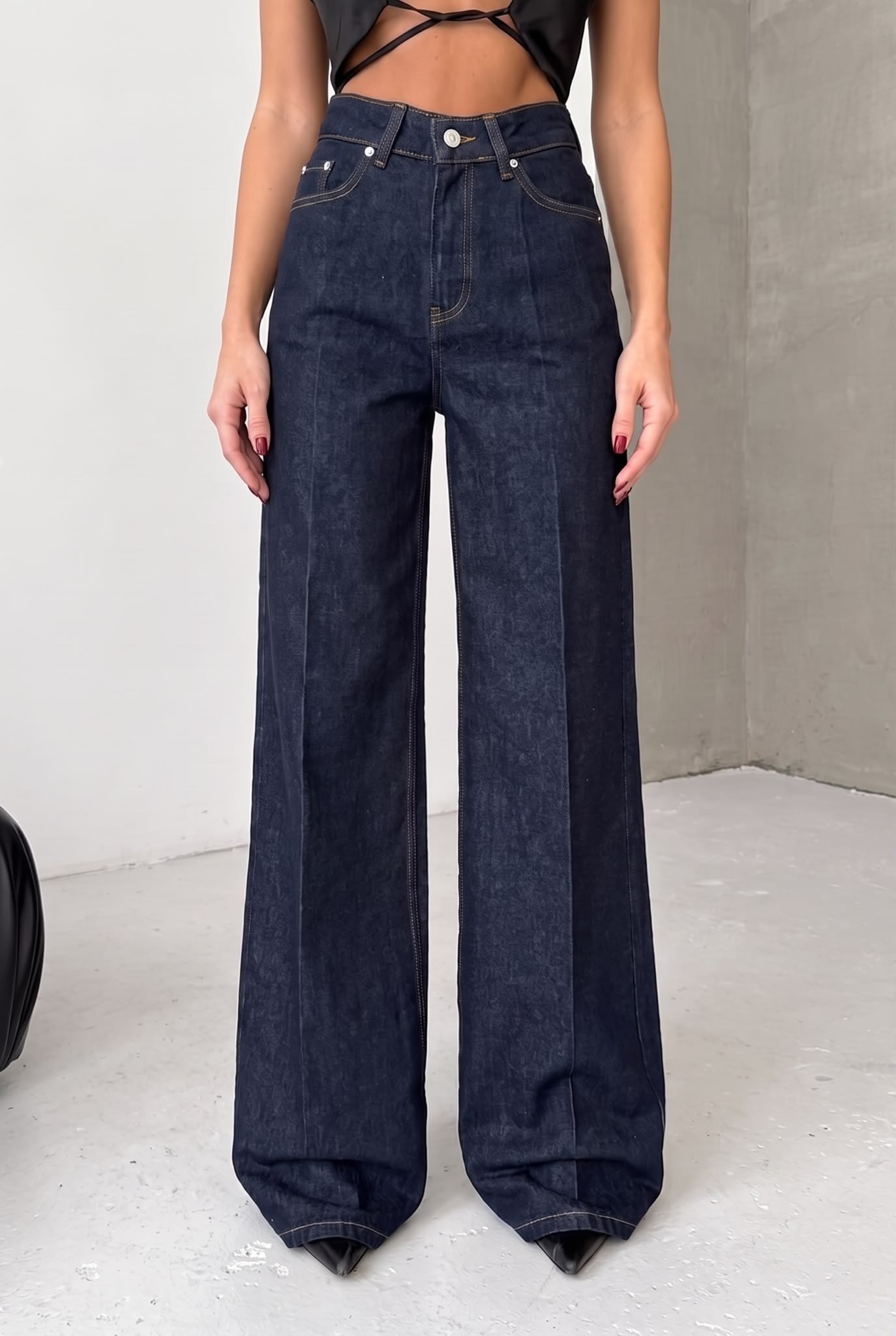 Koyu Denim Geniş Paça Yüksek Bel Pantolon