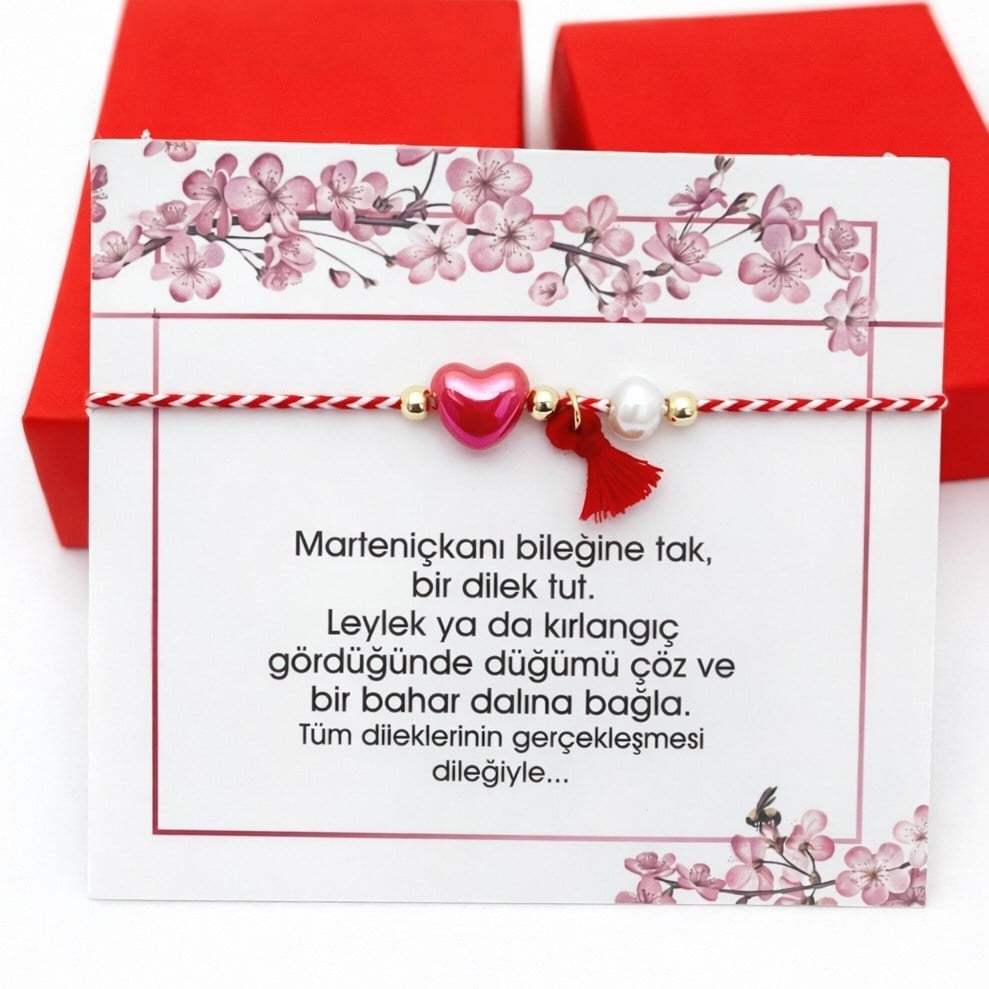 Marteniçka Kırmızı Püsküllü Kalp Bileklik
