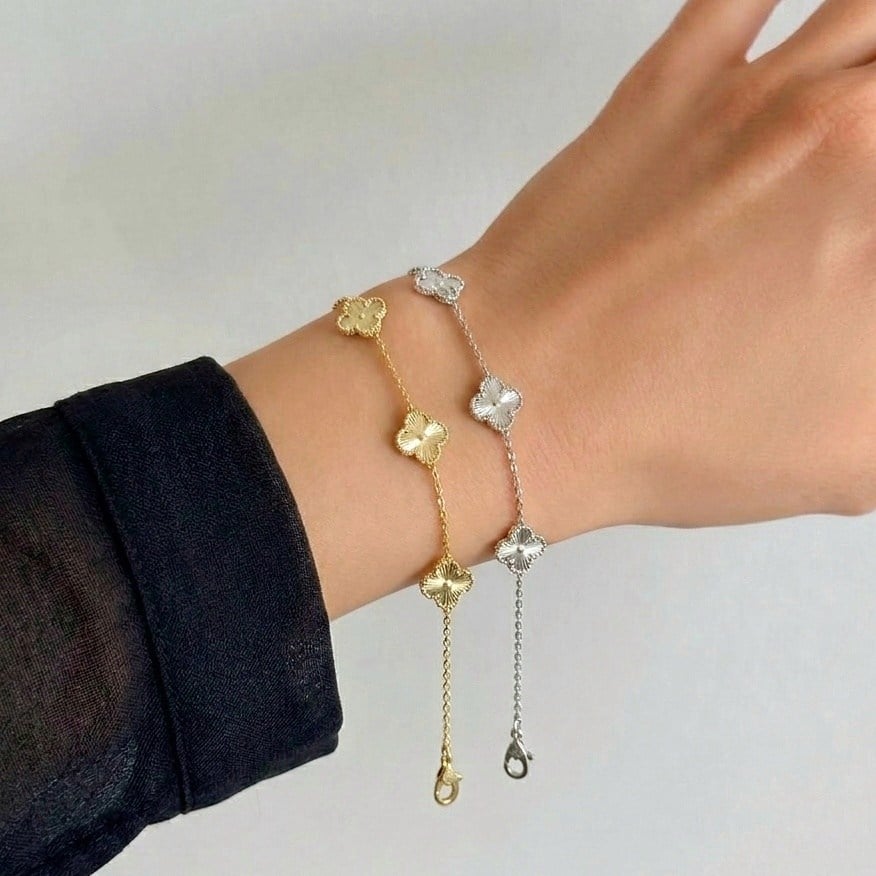 Özel Seri 14K Lazer Kesim Çoklu Mini Yonca Gold Bileklik
