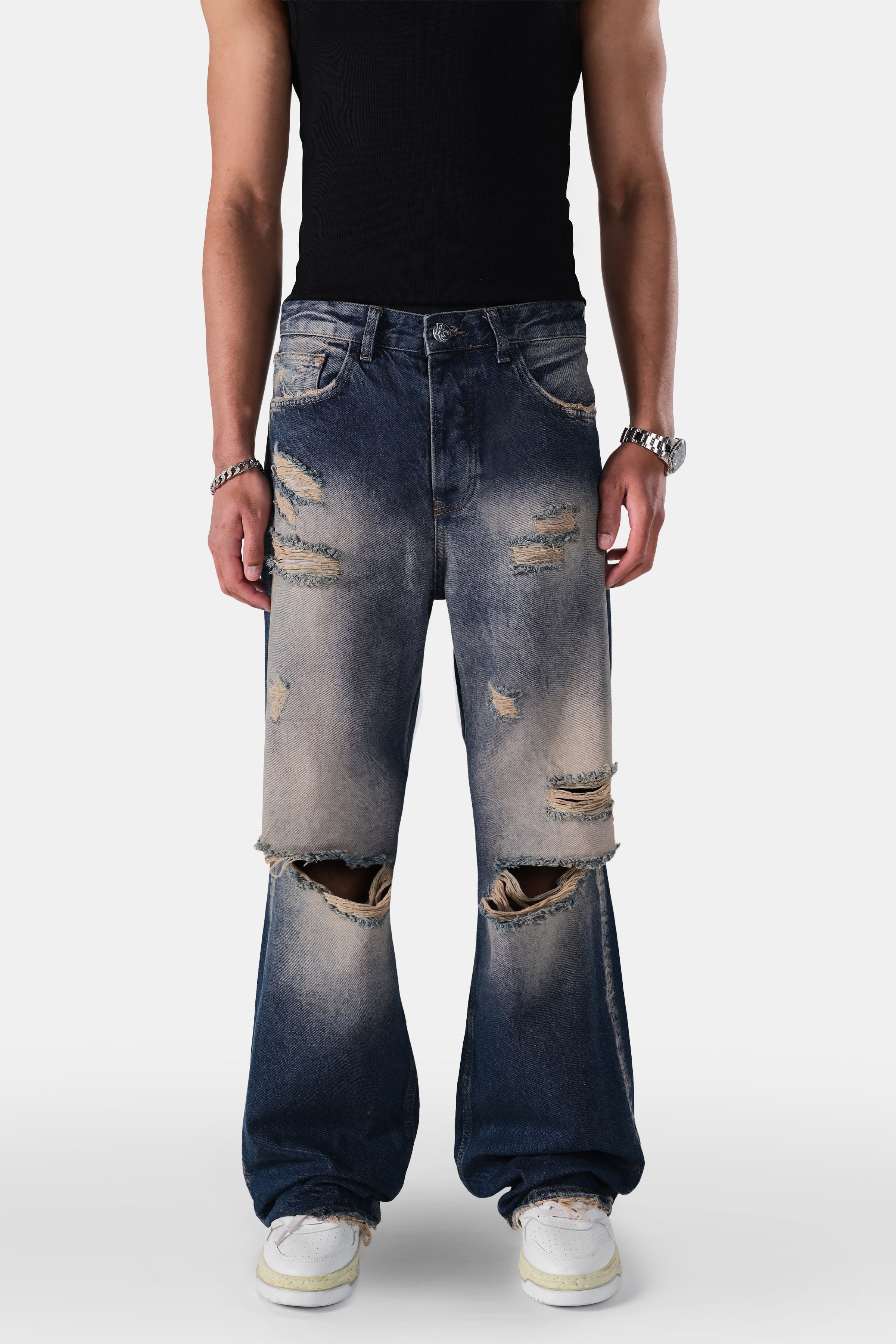 Yırtık Detaylı Flare Fit Jean