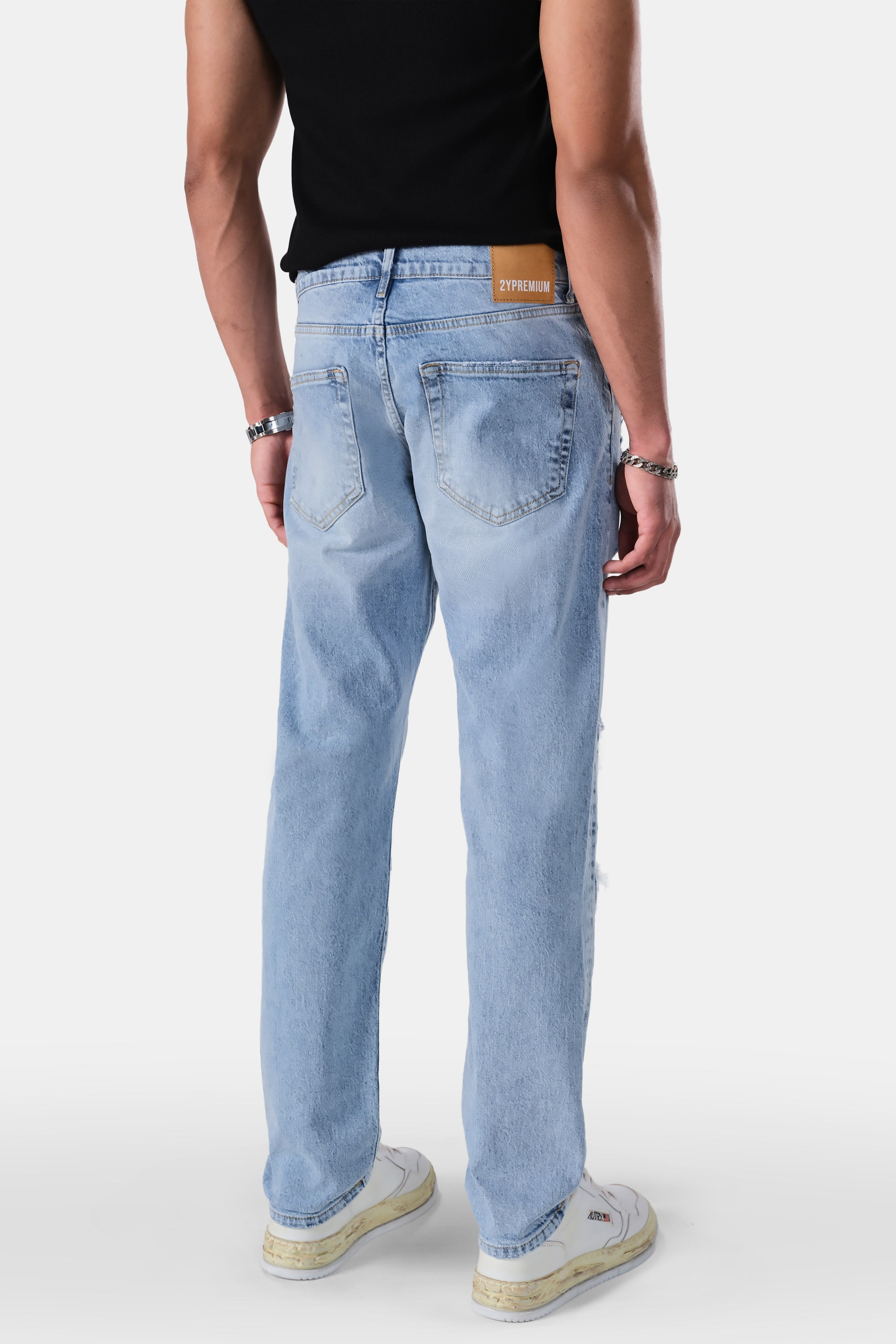 Yırtık Detaylı Regular Fit Jean