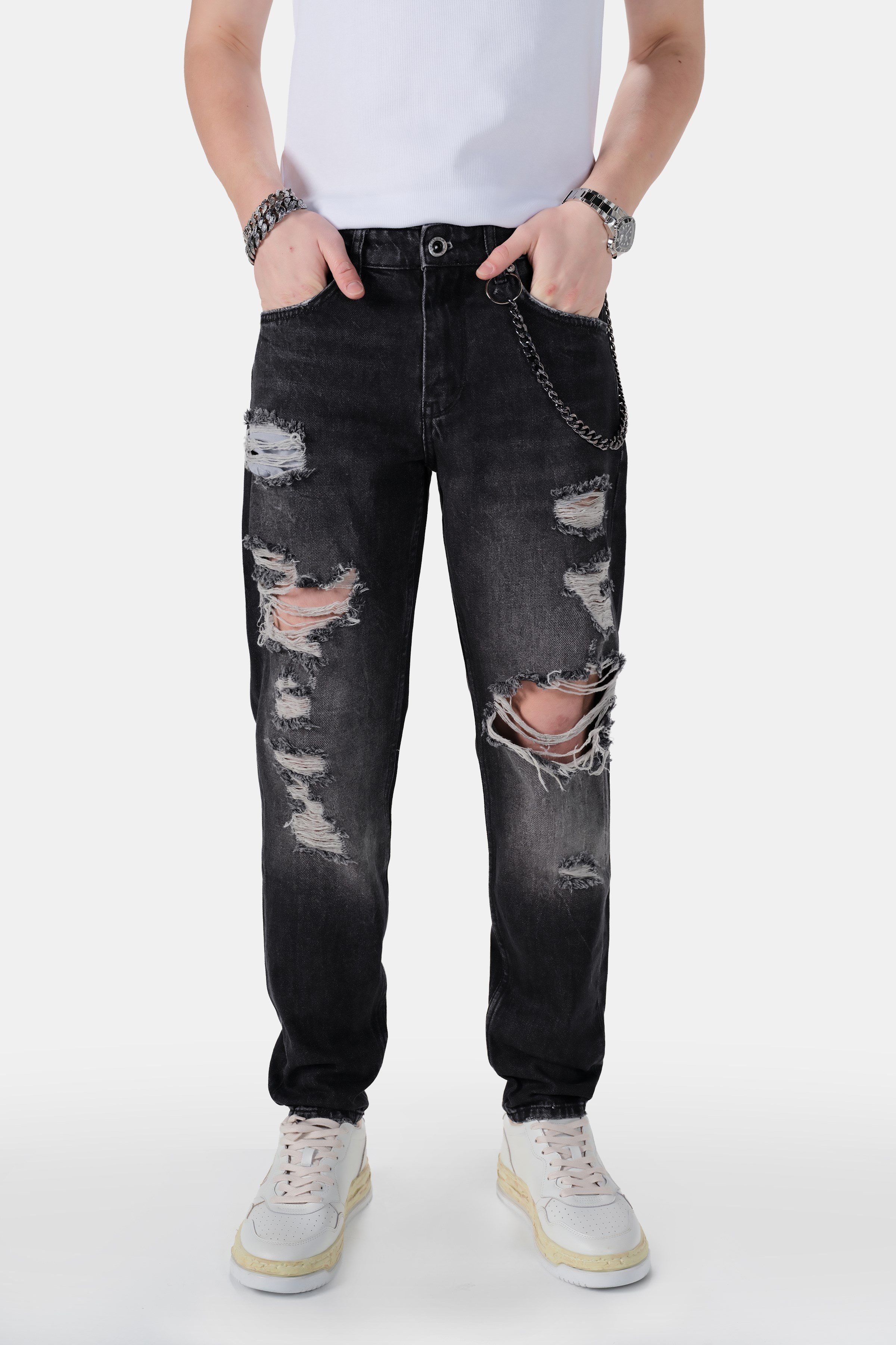 Yırtıklı Straight Fit Jean