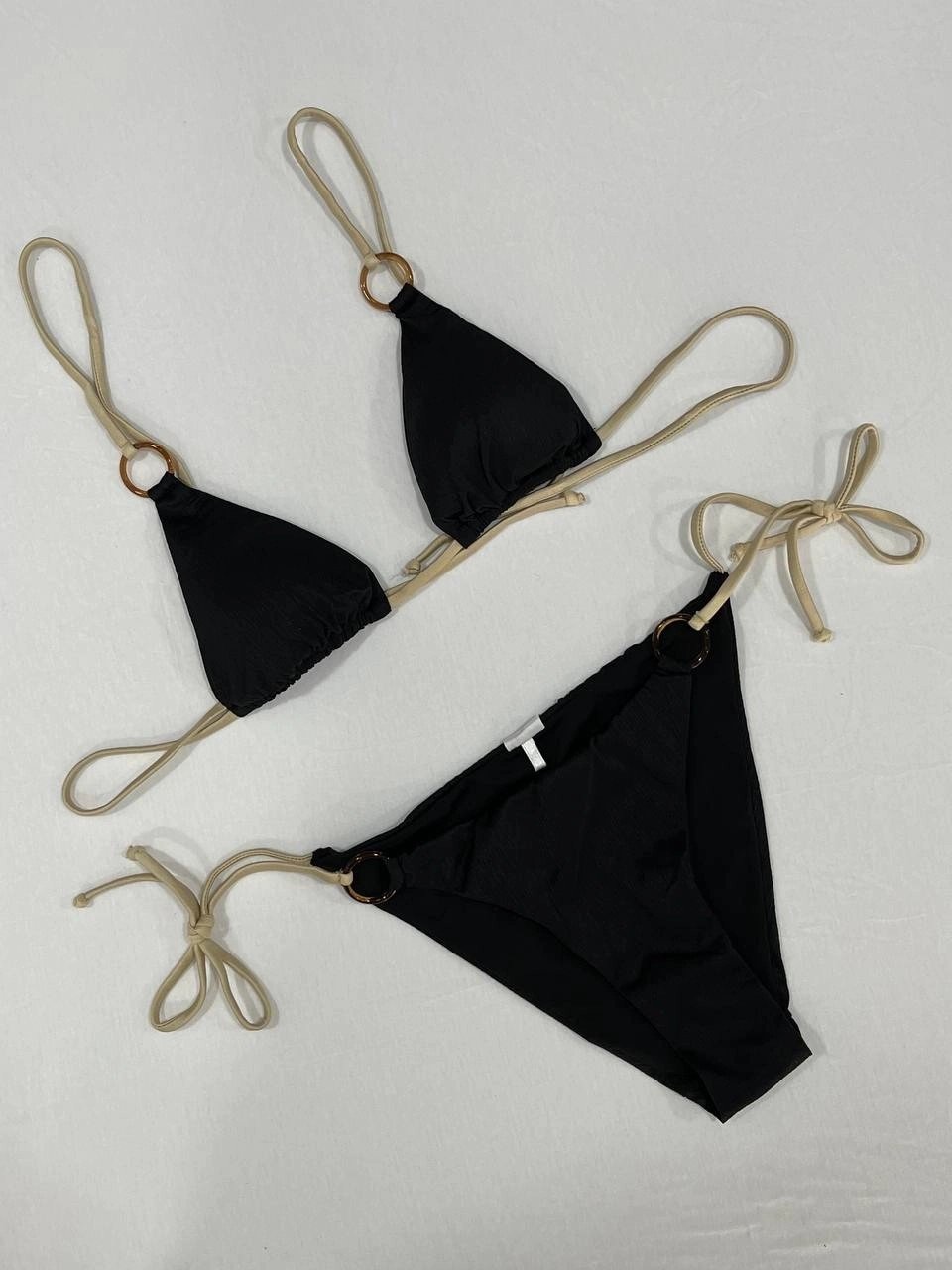 Kadın Siyah Halka Detaylı İp Bağlamalı Astarlı Bikini Takım HZL25S-AR1617