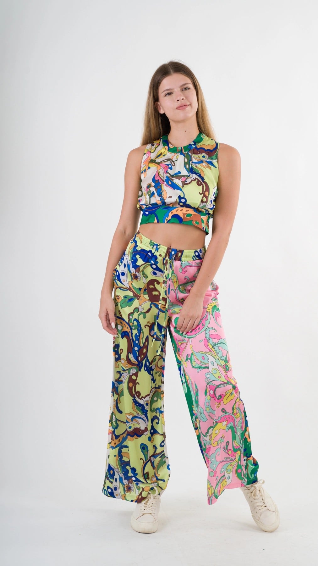 Kadın Yeşil Pembe Desenli Bluz Pantolon Takım HZL22S-YY298