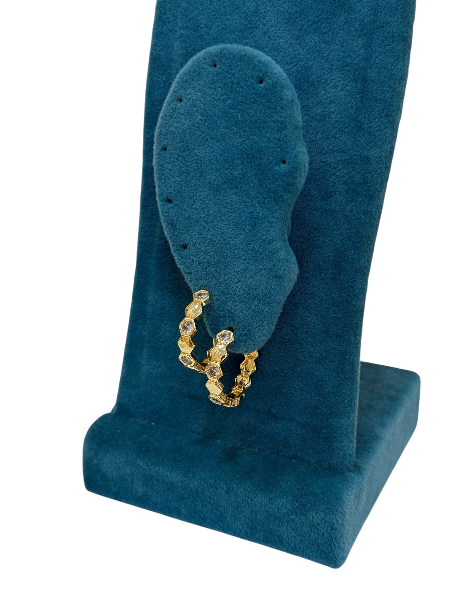 14K Gold Renk VIP Mini Ezme Taşlı Küpe (2 CM)