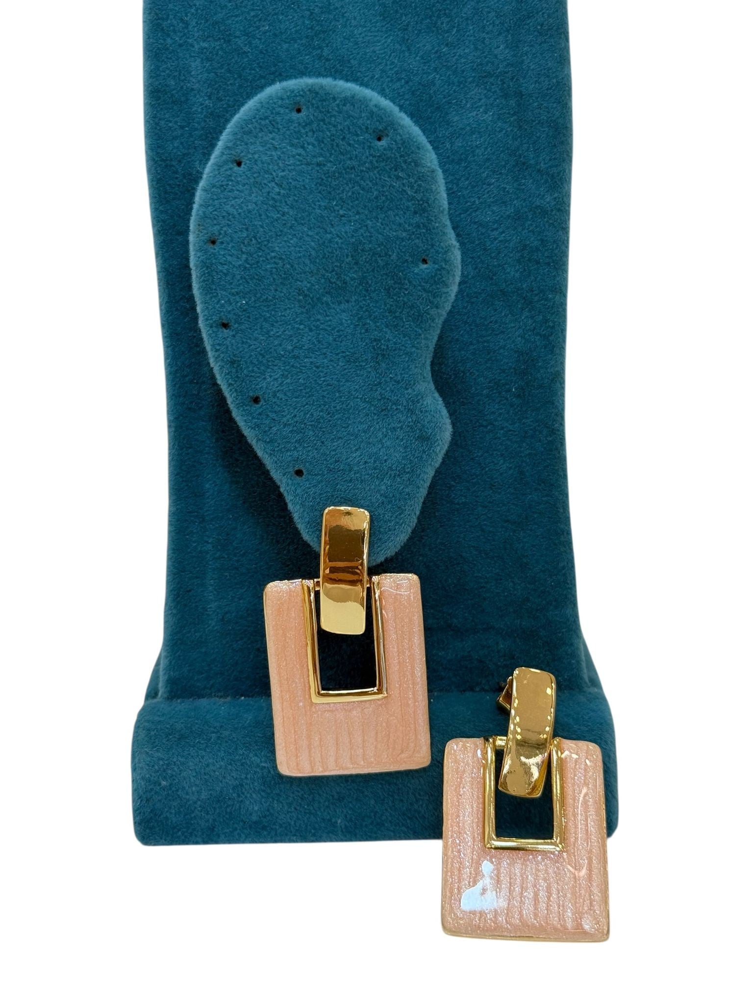 Diktörgen Pembe Gold Detay Küpe (3 CM)
