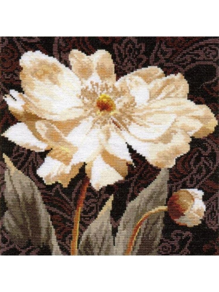 Alisa Cross Stitch Kit 2-18