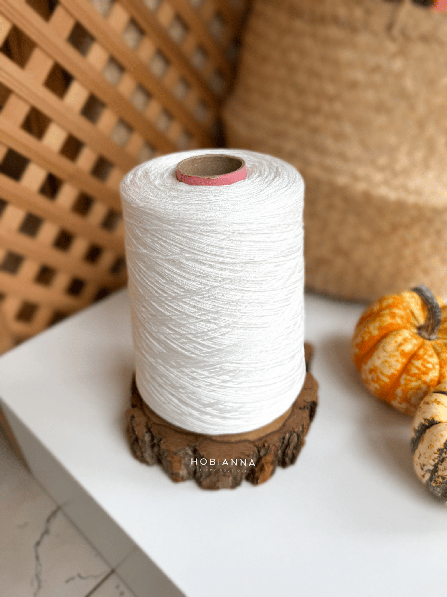 DMC Mouliné Thread 5628-BLANC - 500gr - 2100m