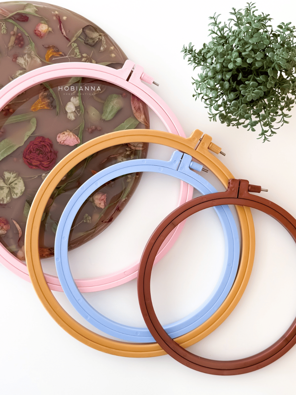 Nurge Screw Plastic Round Hoop No:2