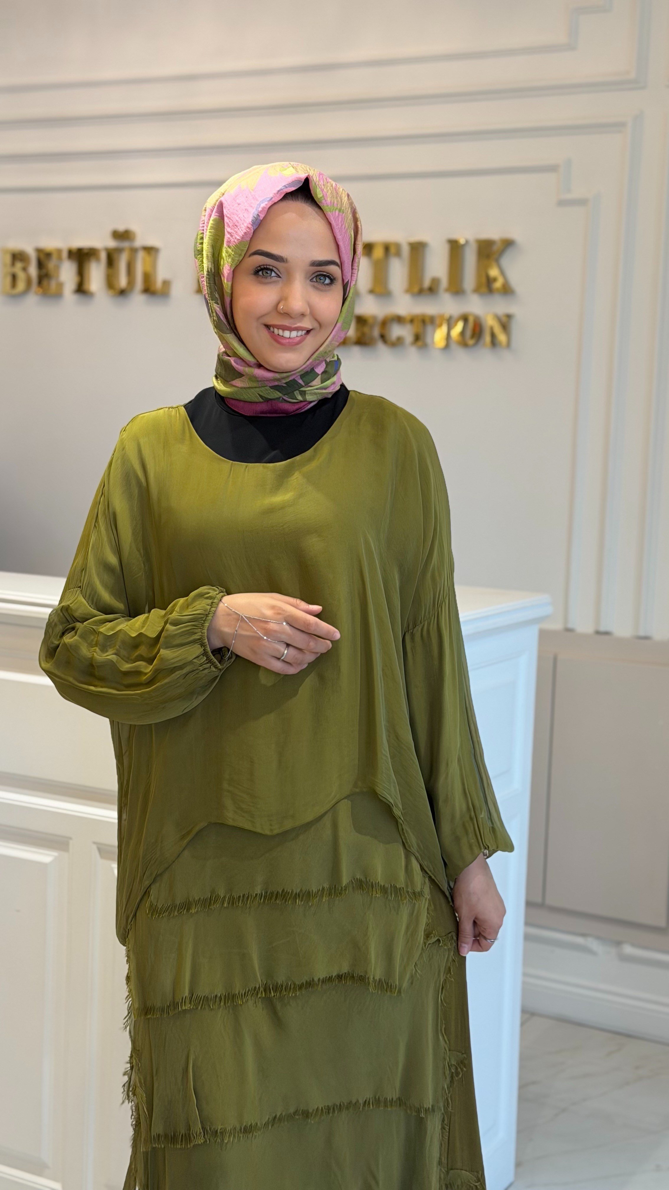 BTL İthal İpek Elbise Yeşil