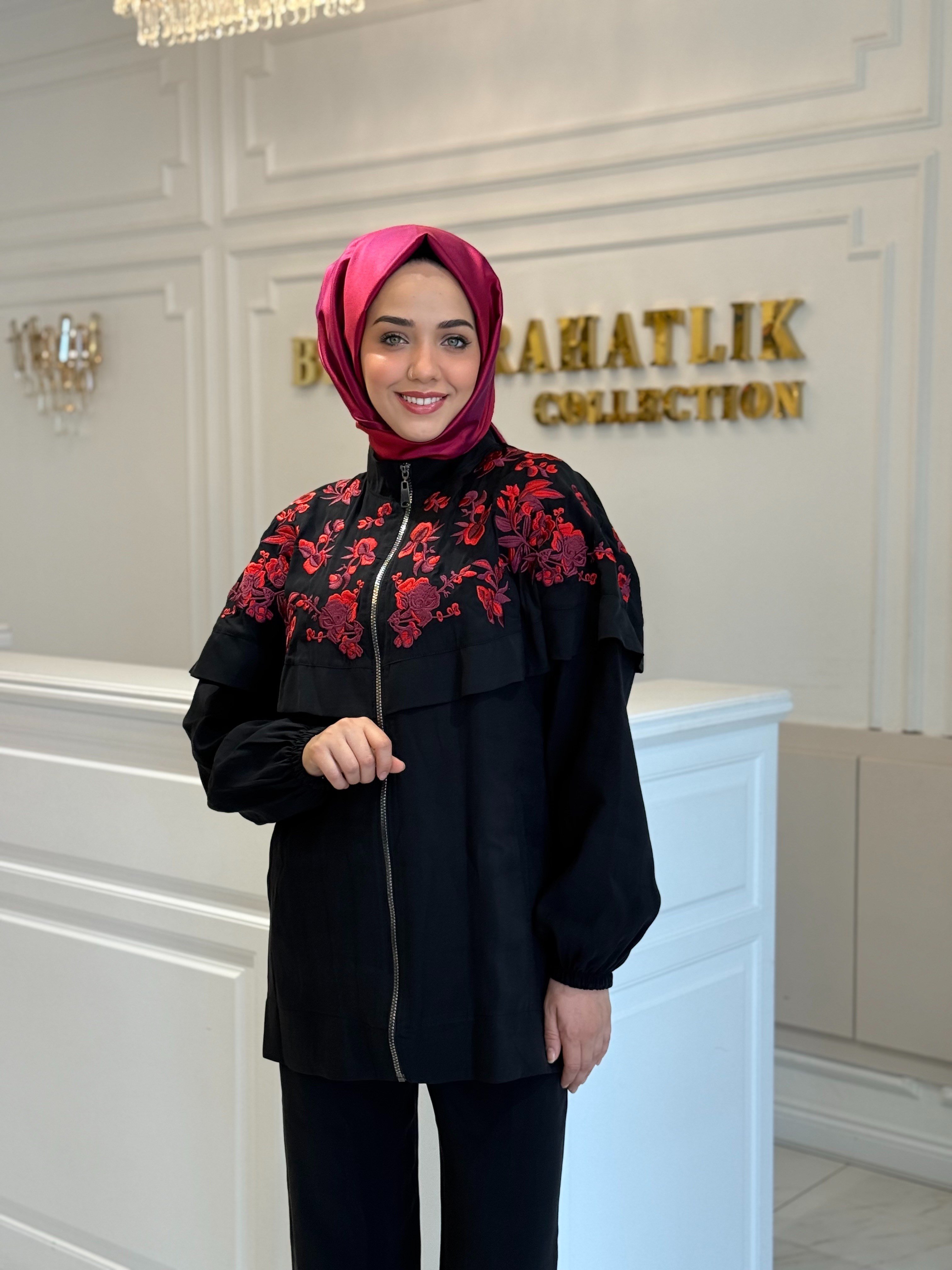 Mıssemramıss  Çiçek Nakış İşlemeli Takım