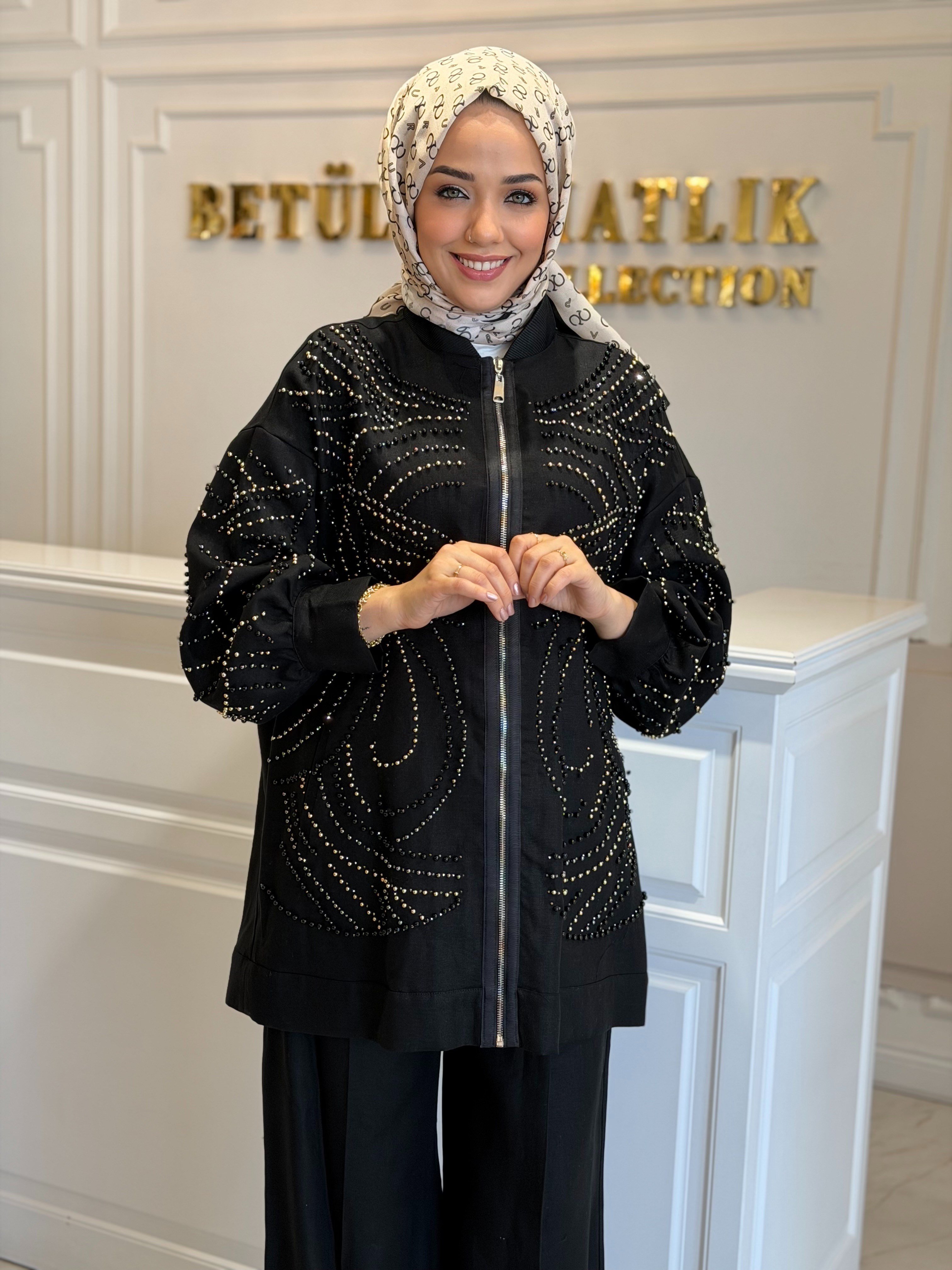 QUPRA 1286 TAKIM SİYAH
