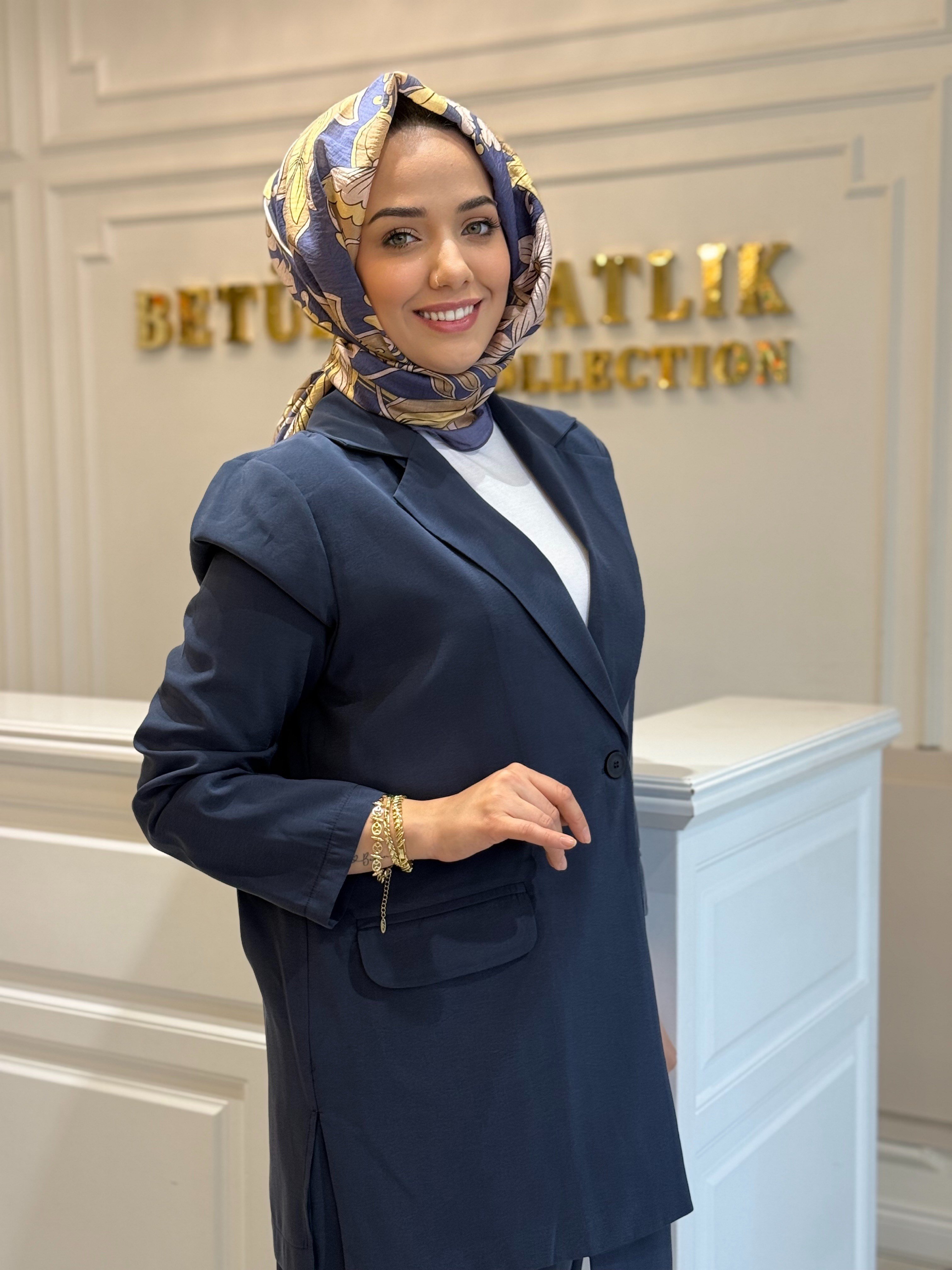 Tığ Triko Yaka Detaylı Blazer Ceket Takım Lacivert