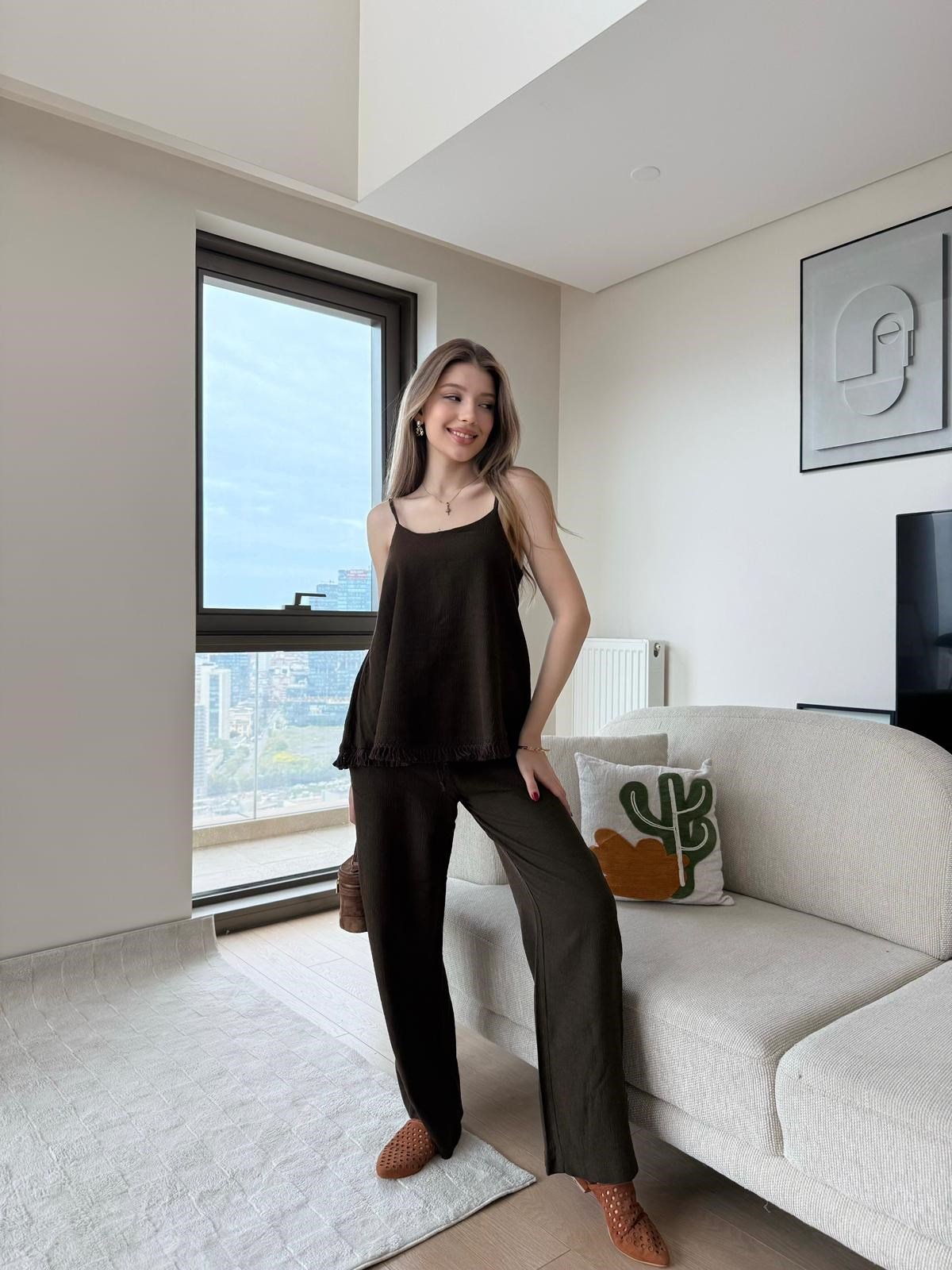 Askılı Püskül Detay Bluz ve Pantolonlu Keten İkili Takım Acı Kahve 2220