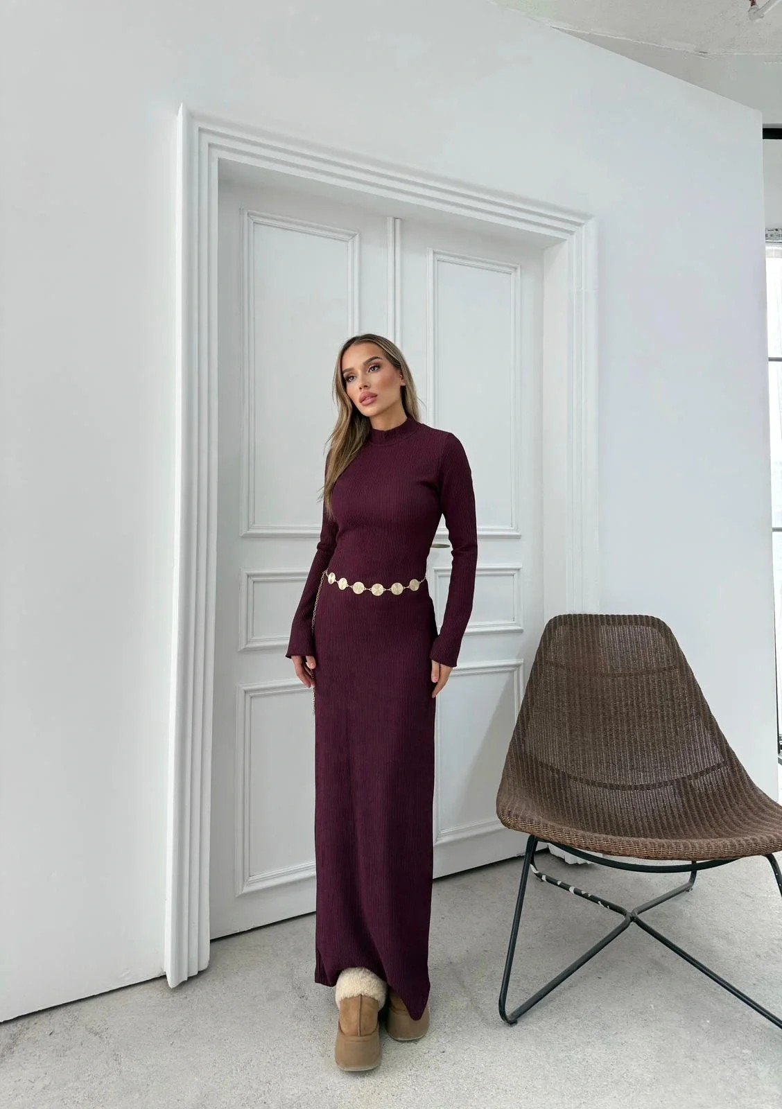 İSPANYOL KOL BEL AKSESUAR KEMER DETAY UZUN OTTOMAN ELBİSE MÜRDÜM