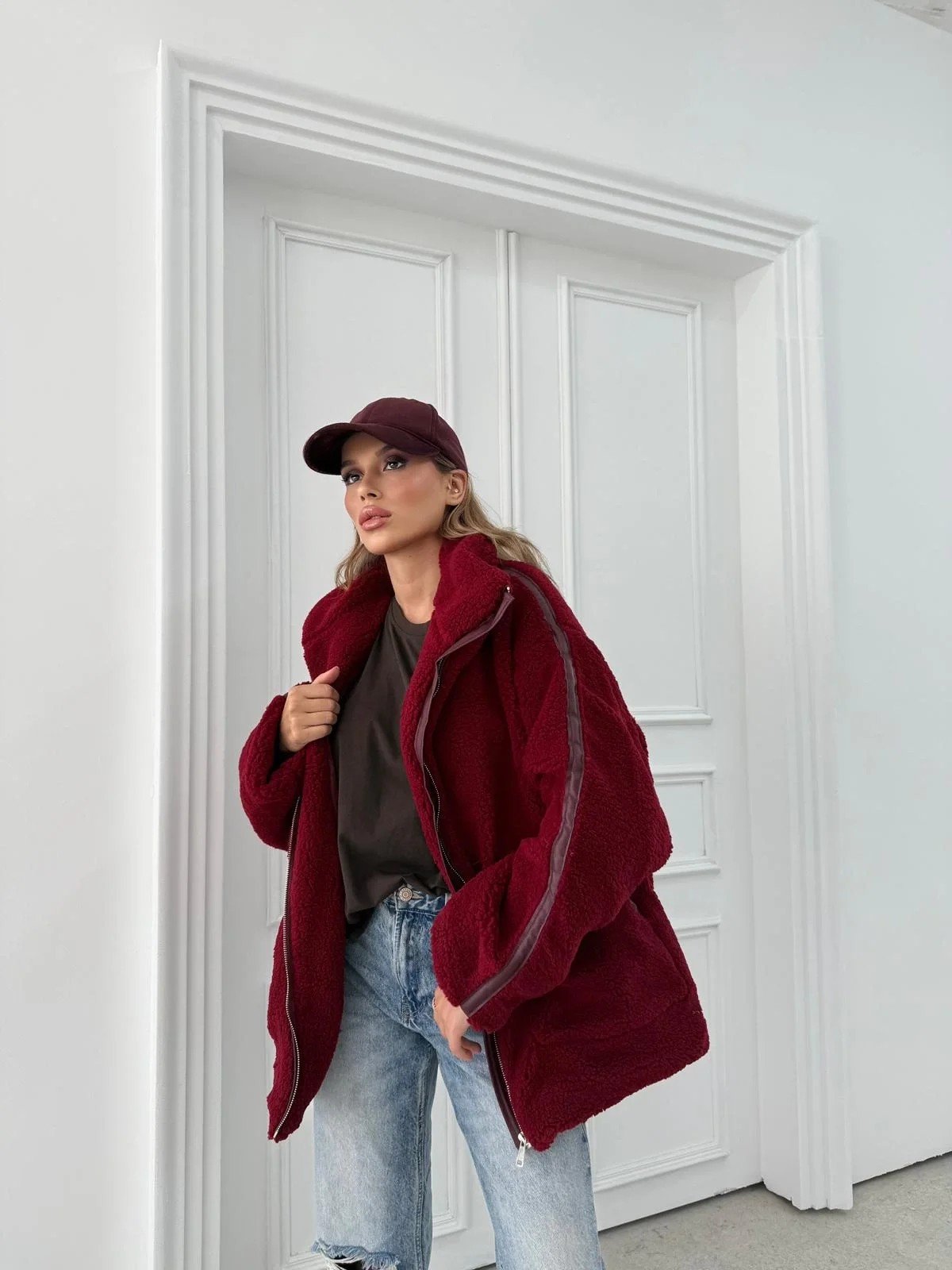 ŞERİT DETAY İÇ ASTARLI OVERSİZE TEDDY MONT BORDO