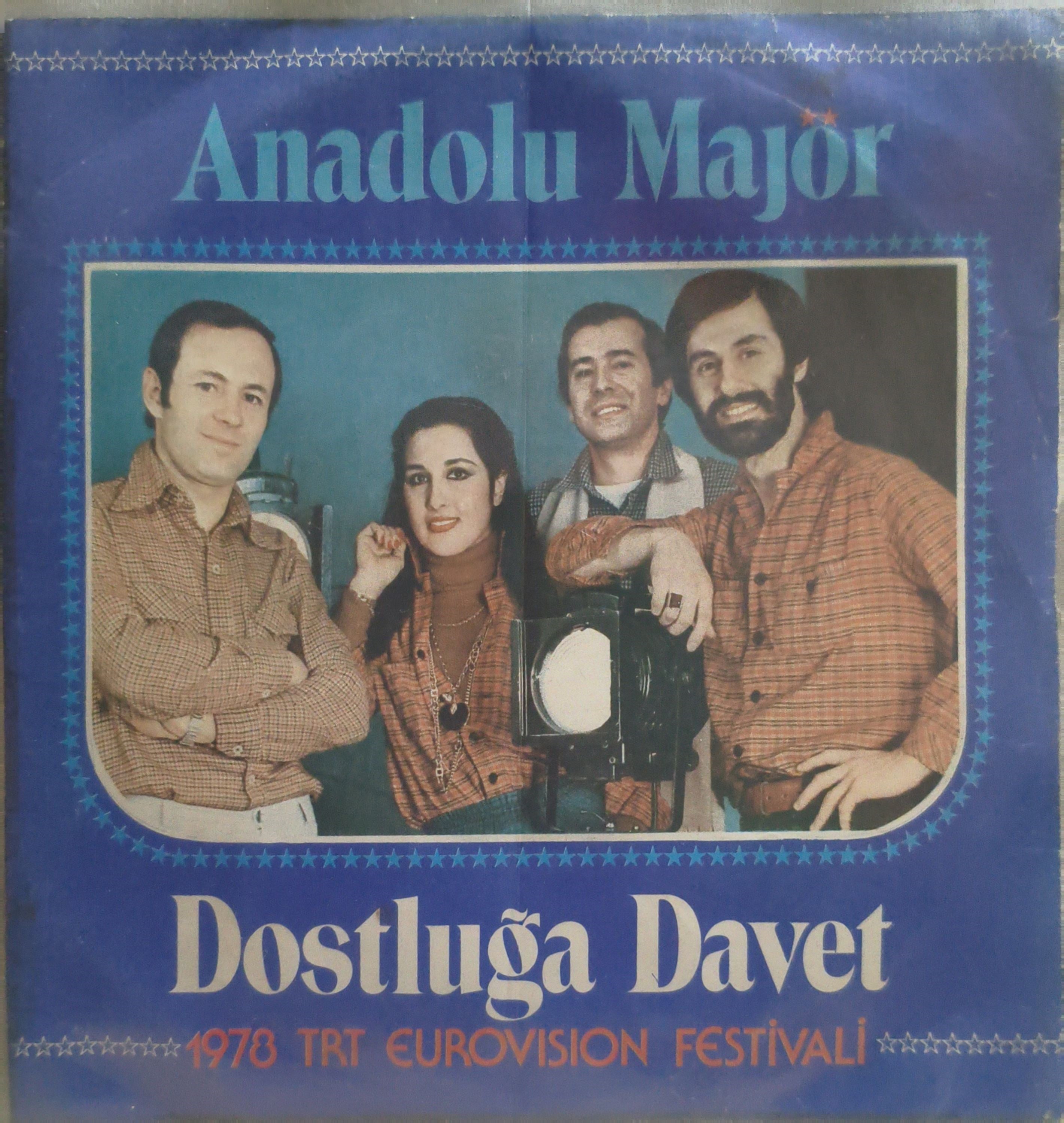 Nükhet Duru ve Modern Folk Üçlüsü 45 lik PLAK 