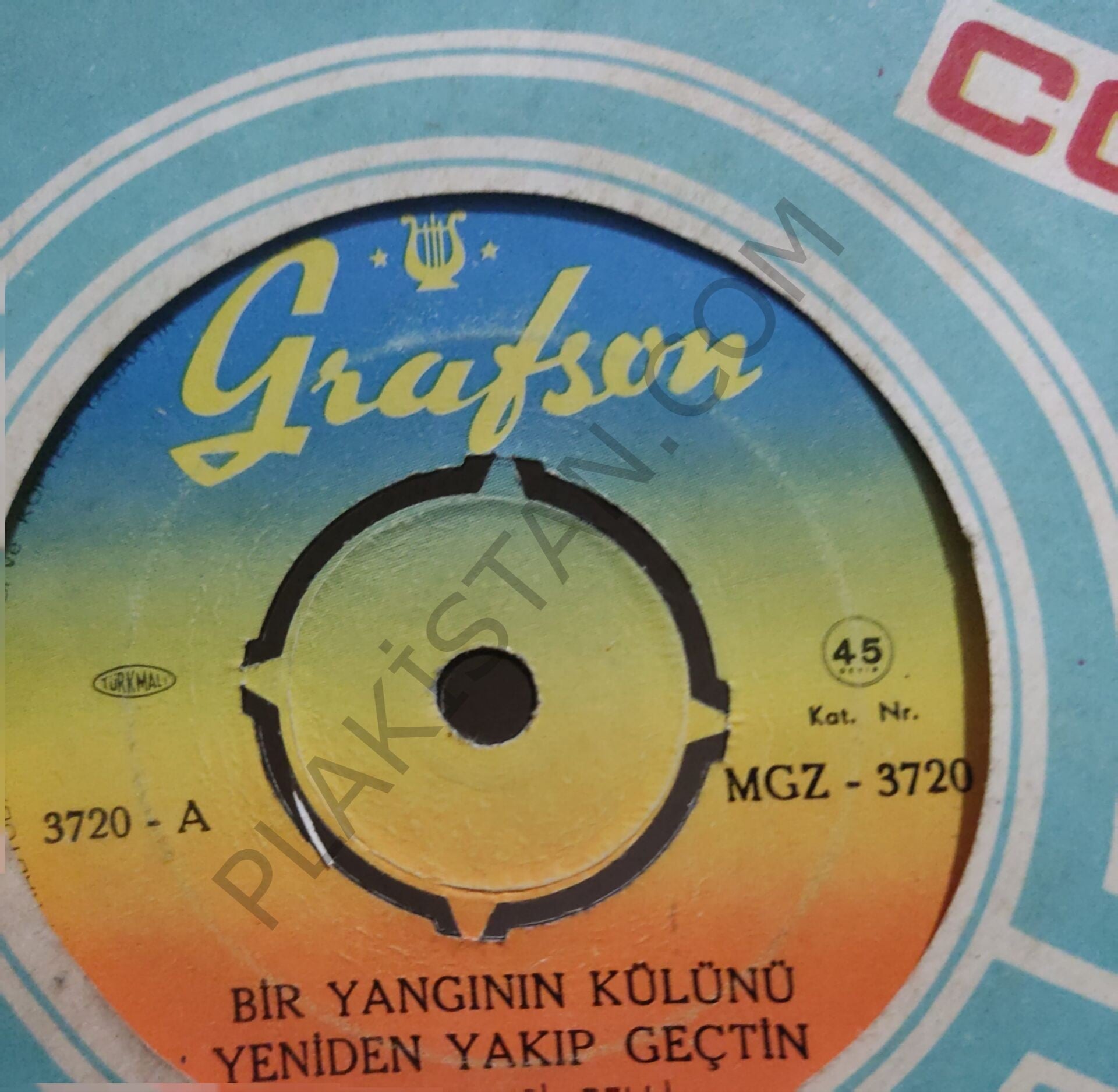 Zeki Müren - Bir Yangının Külünü Yeniden Yakıp Geçtin 45lik
