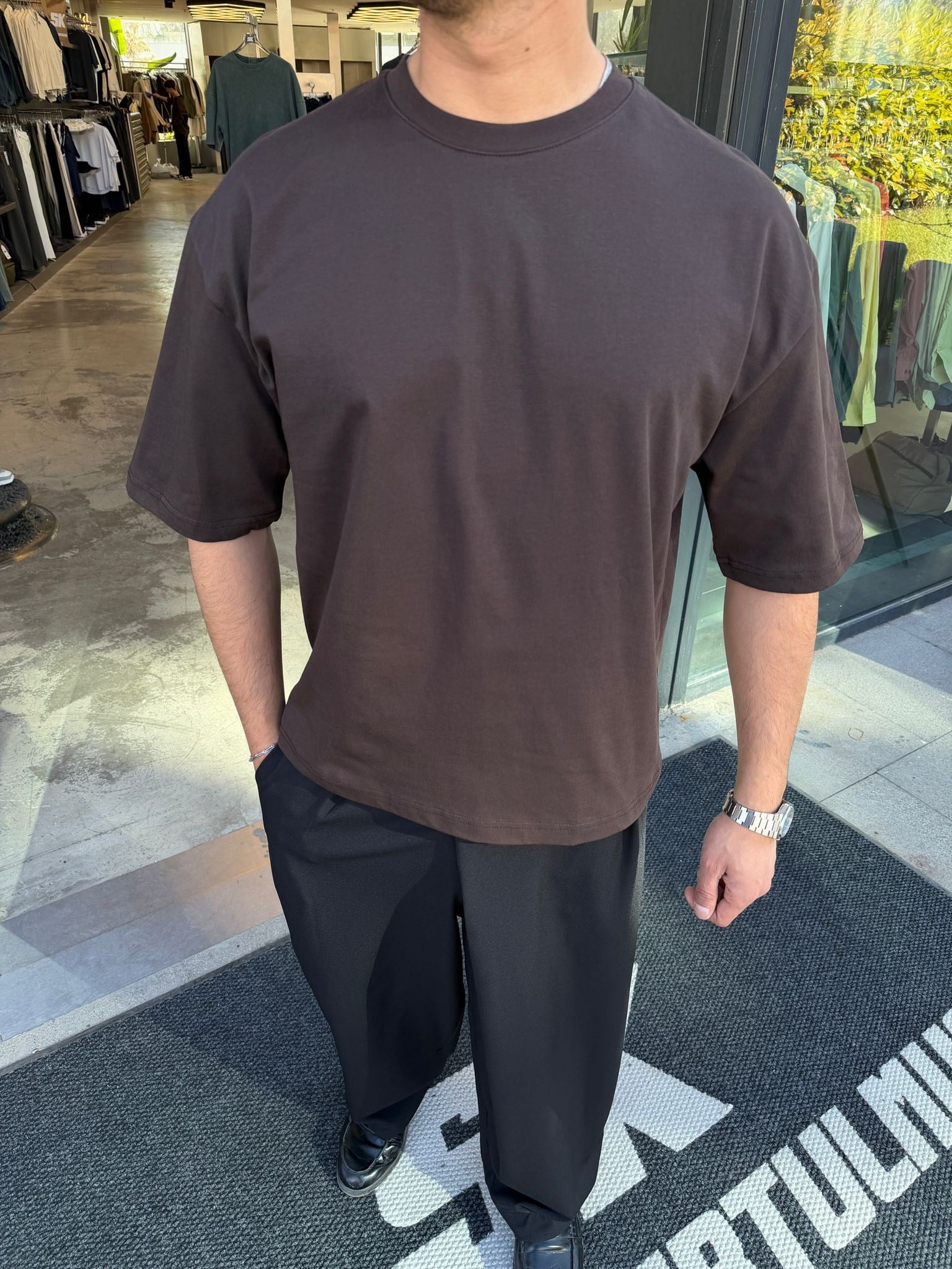Kahverengi SNZ Box-Fıt Basic T-shirt 