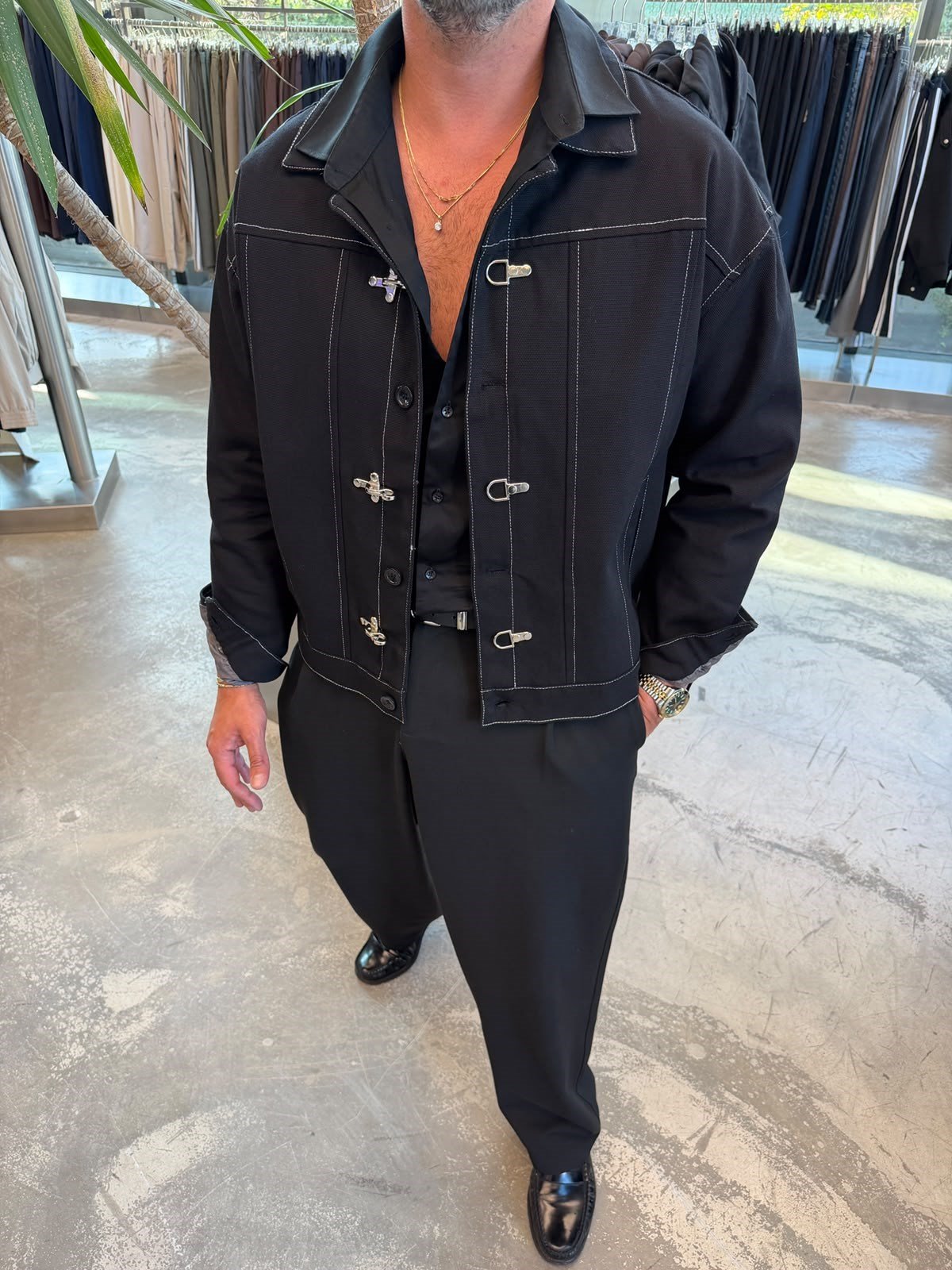 Siyah Gabardin Kancalı Tasarım Ceket KA4657