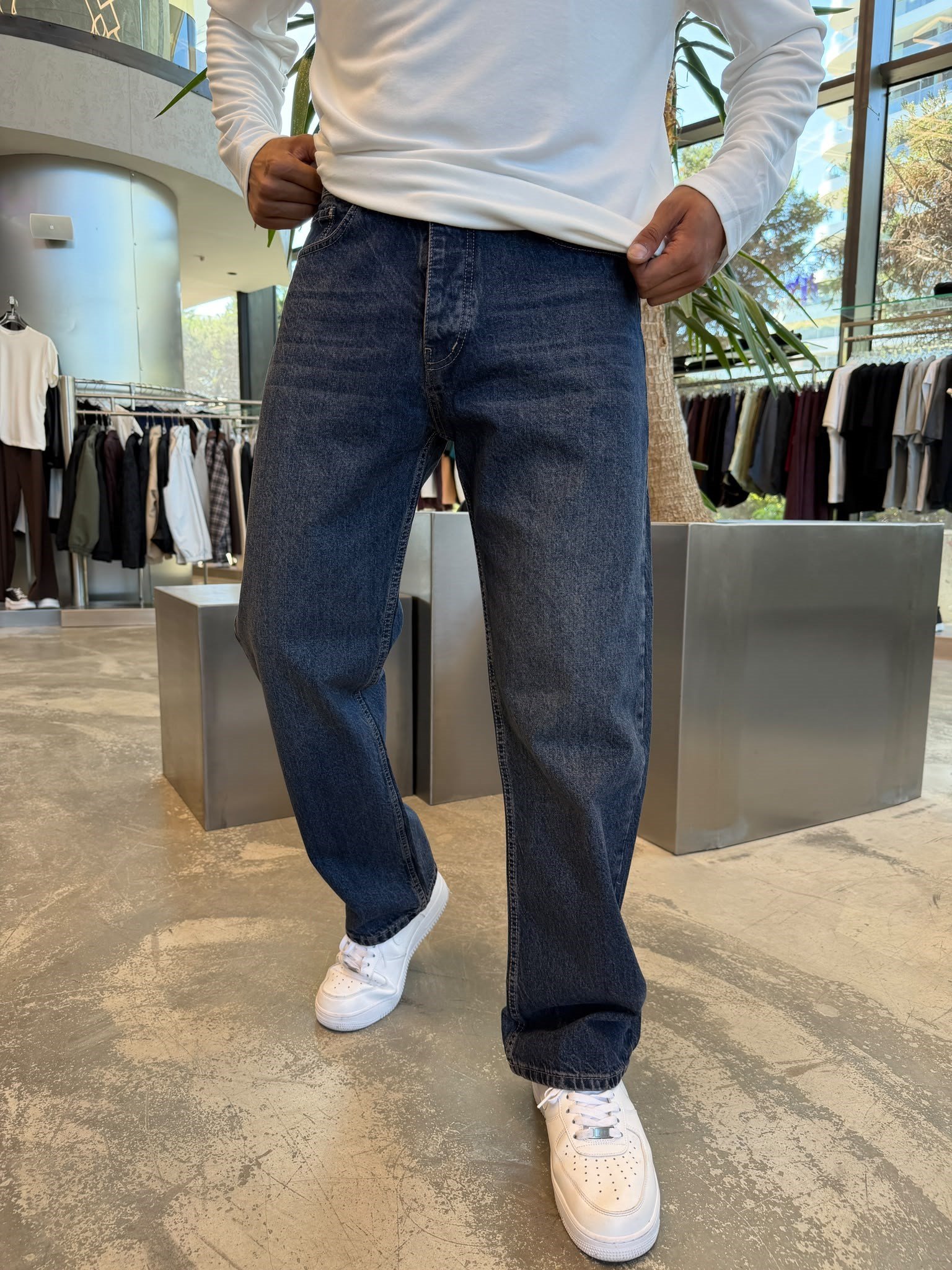 Yıkamalı Lacivert Regular Fit Pantolon WE5914